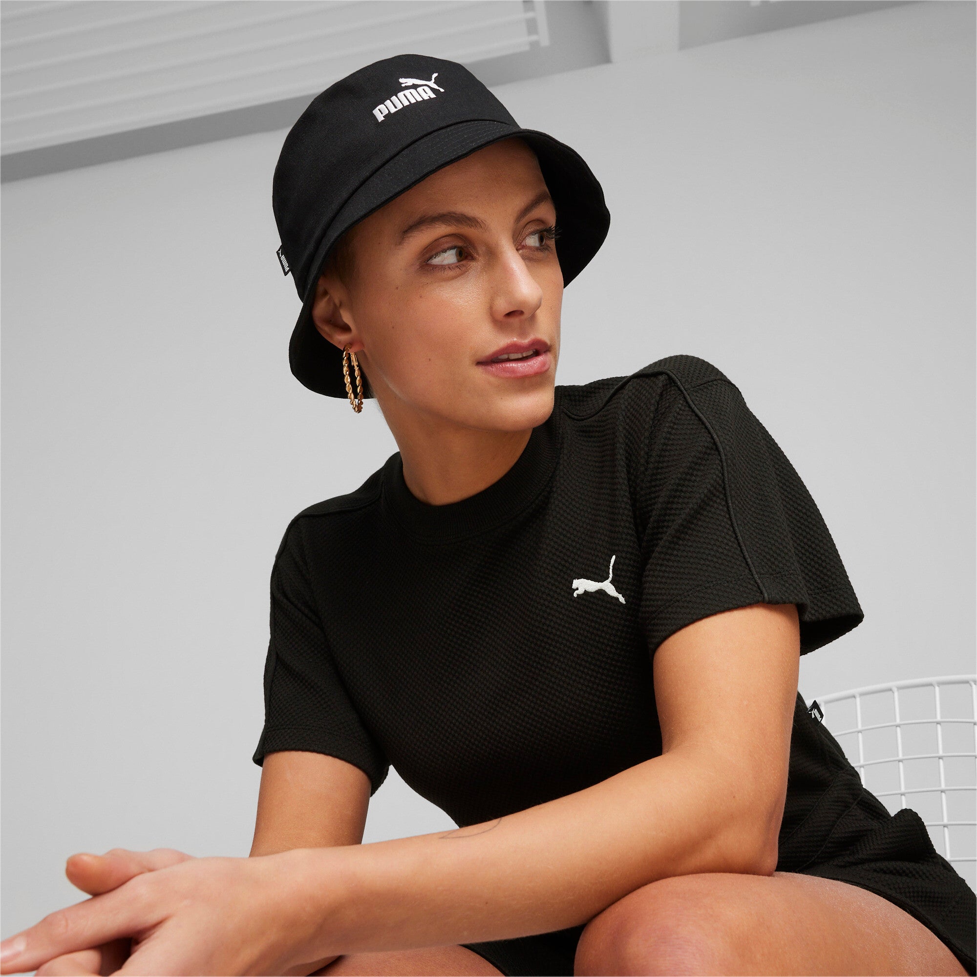 PUMA Essentials N01 Logo Bucket Hat