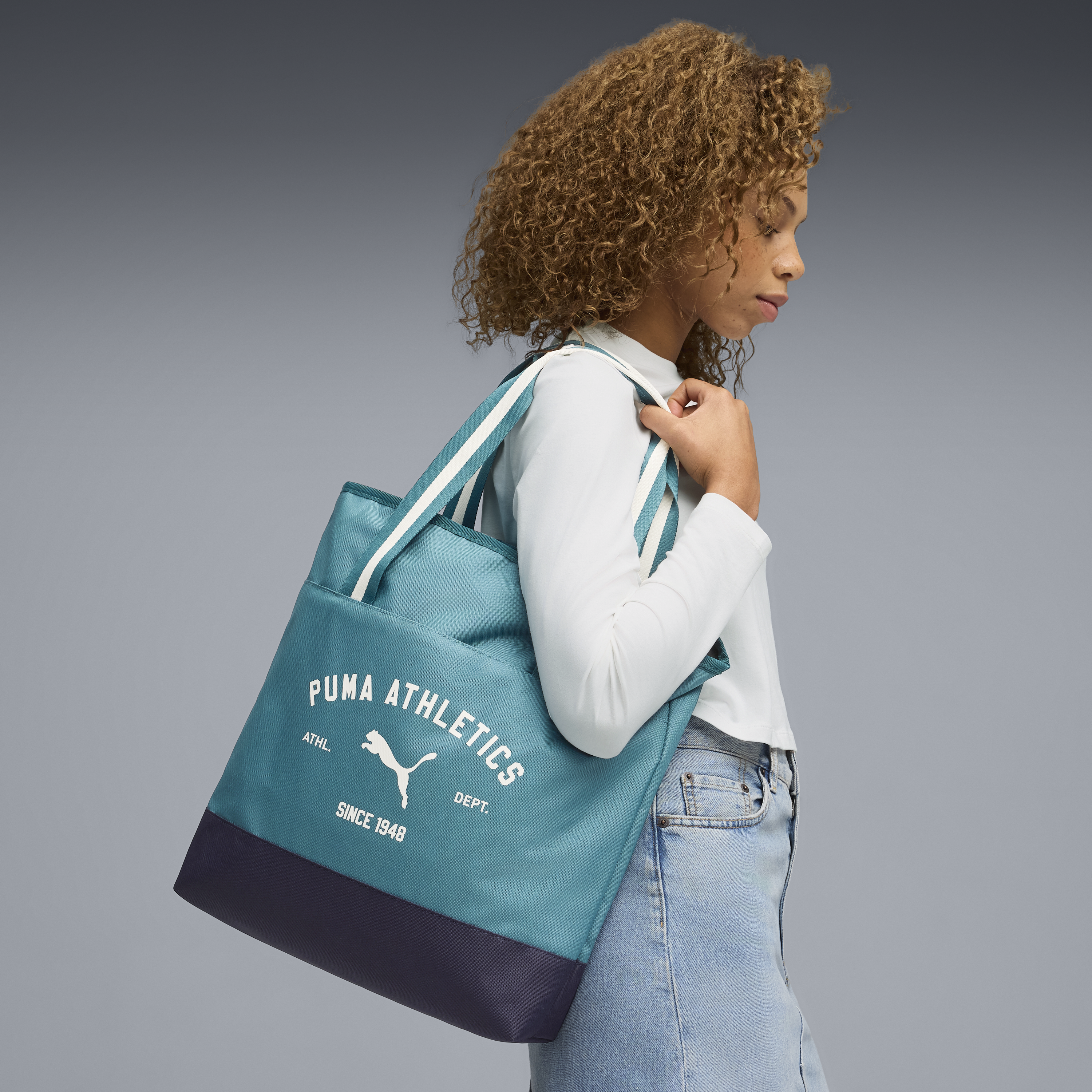 PUMA Phase 15L Class Tote