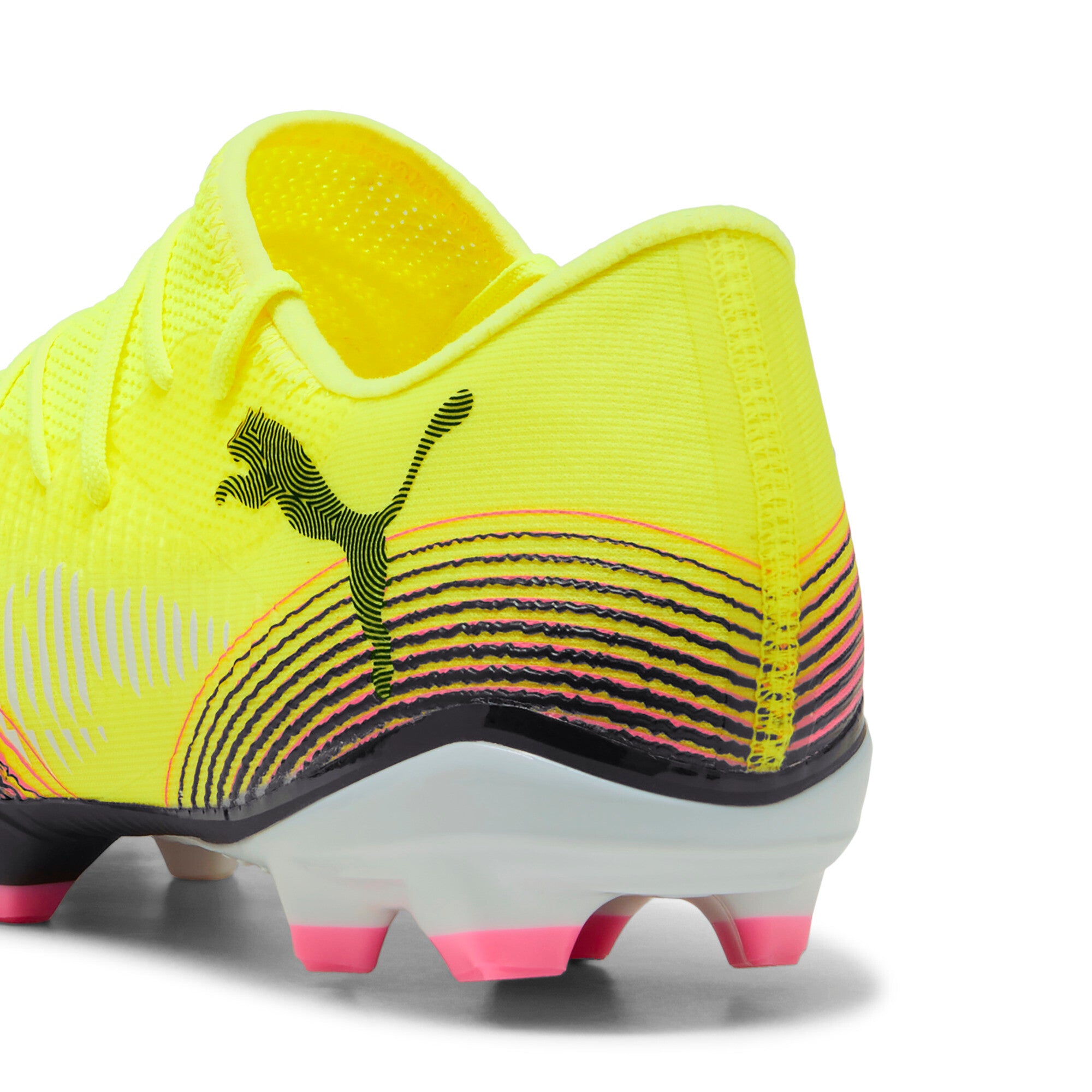 PUMA Future 8 Match FG/AG Unisex Low Football Boots