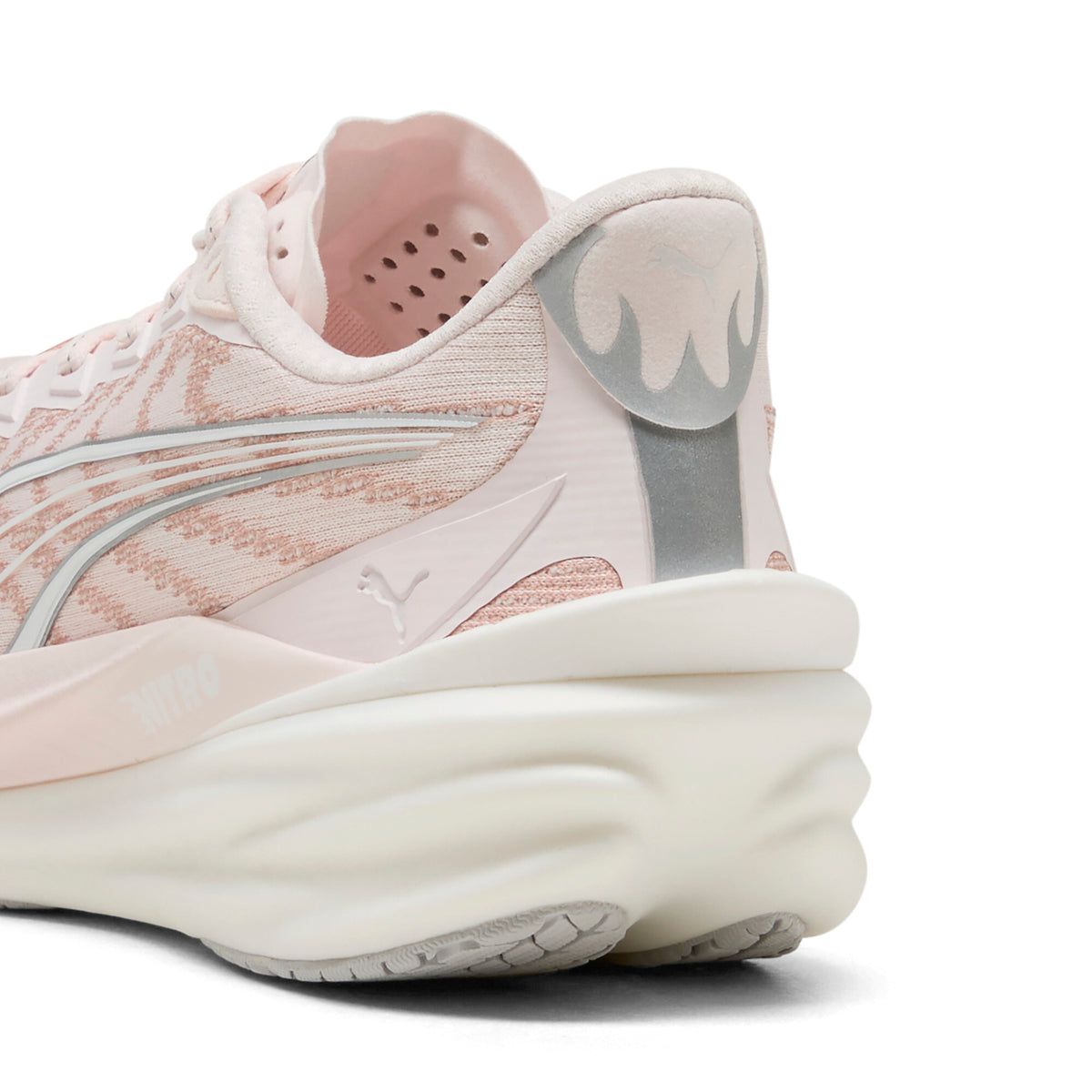 PUMA Deviate NITRO™ 4 Women's Road Running Shoes