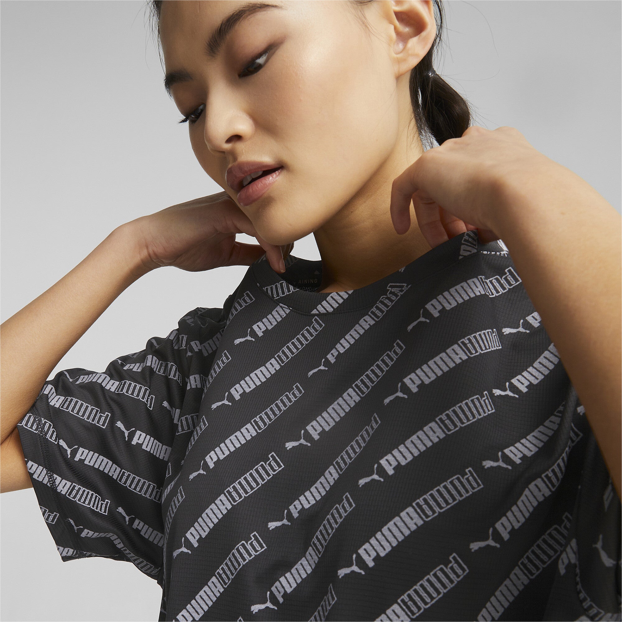 Train Favorite AOP Crop SS Tee - Puma Black / S - PUMA Apparel THE MIX