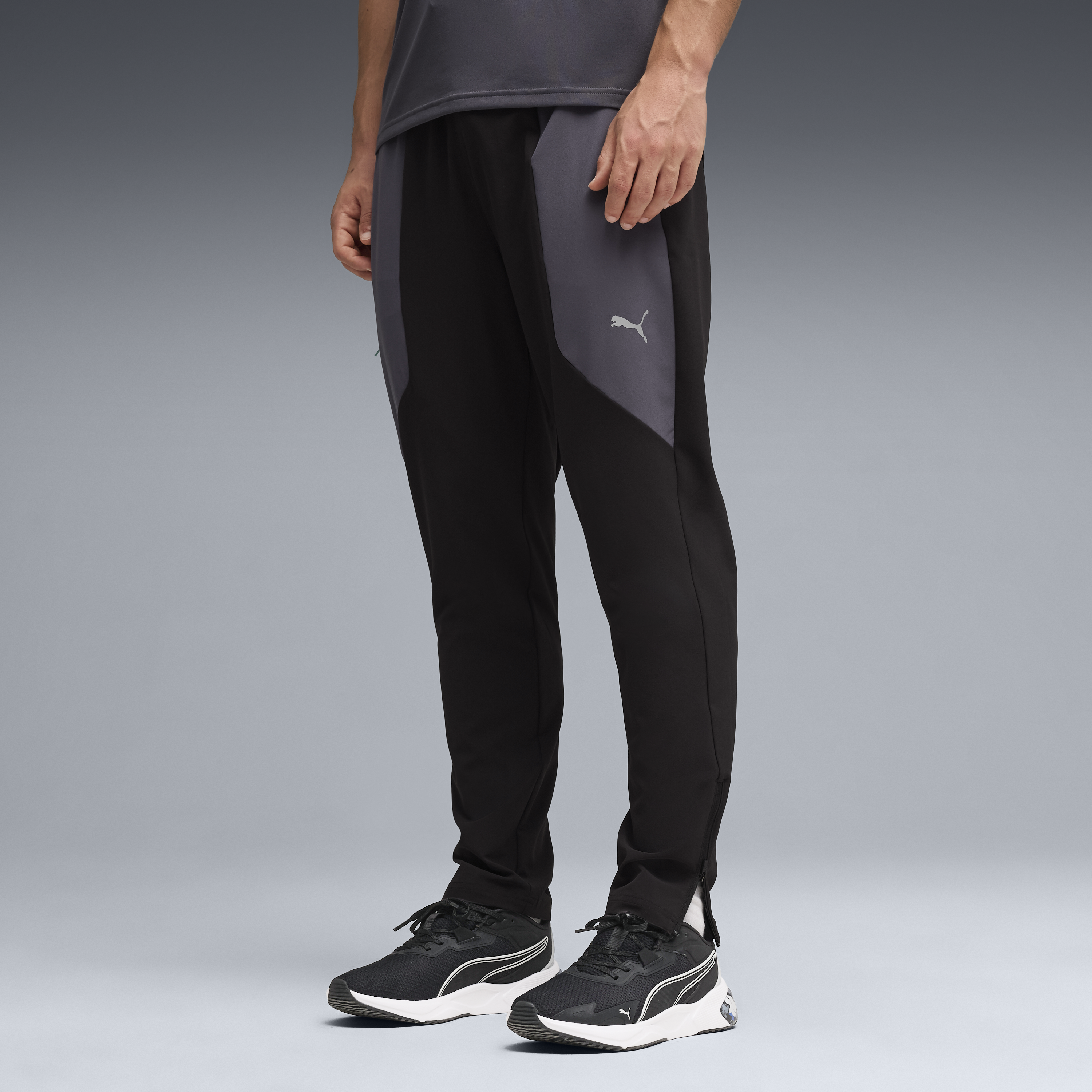 PUMA Flex Stretch Woven Training Pants Men