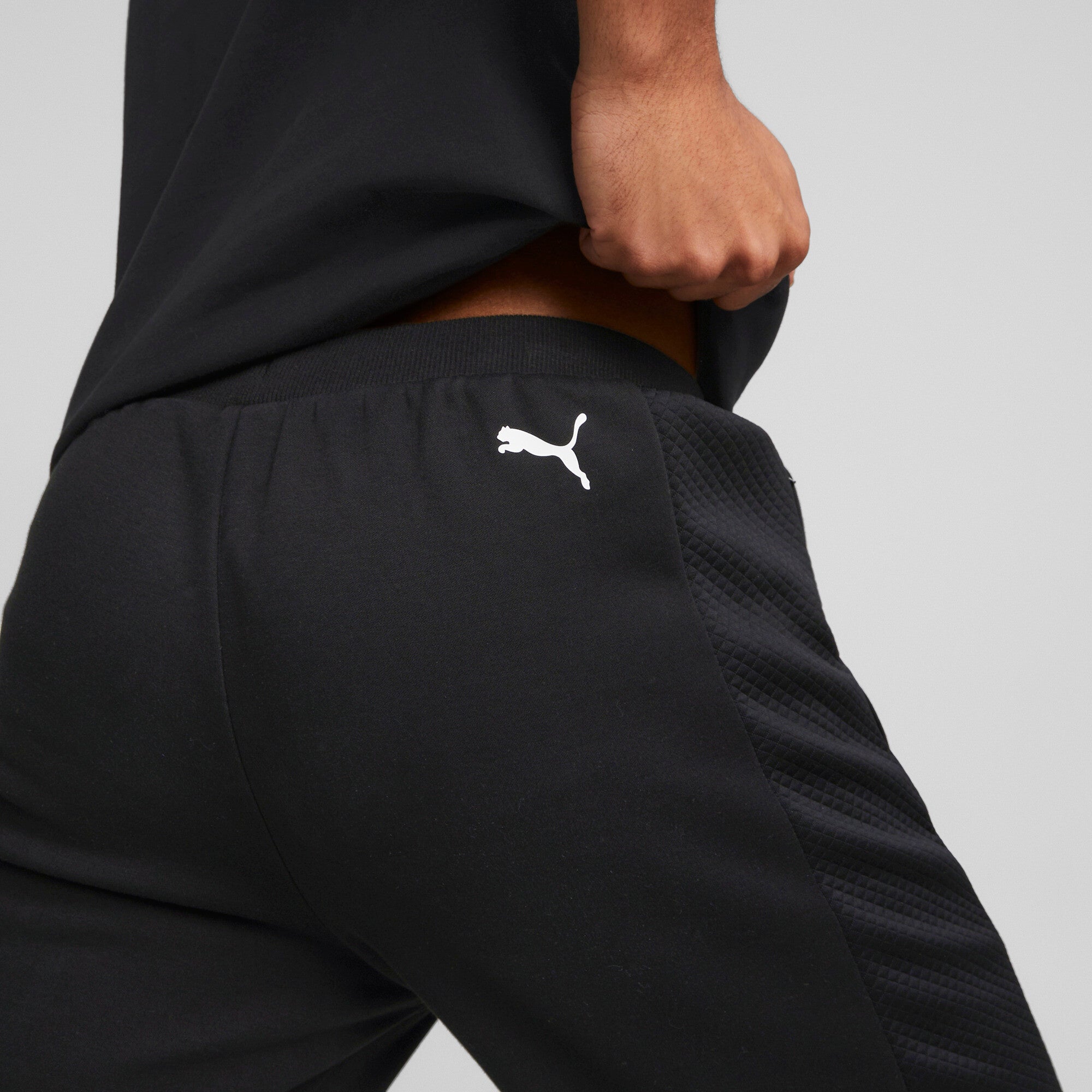 PUMA x BMW MMS sweat shorts