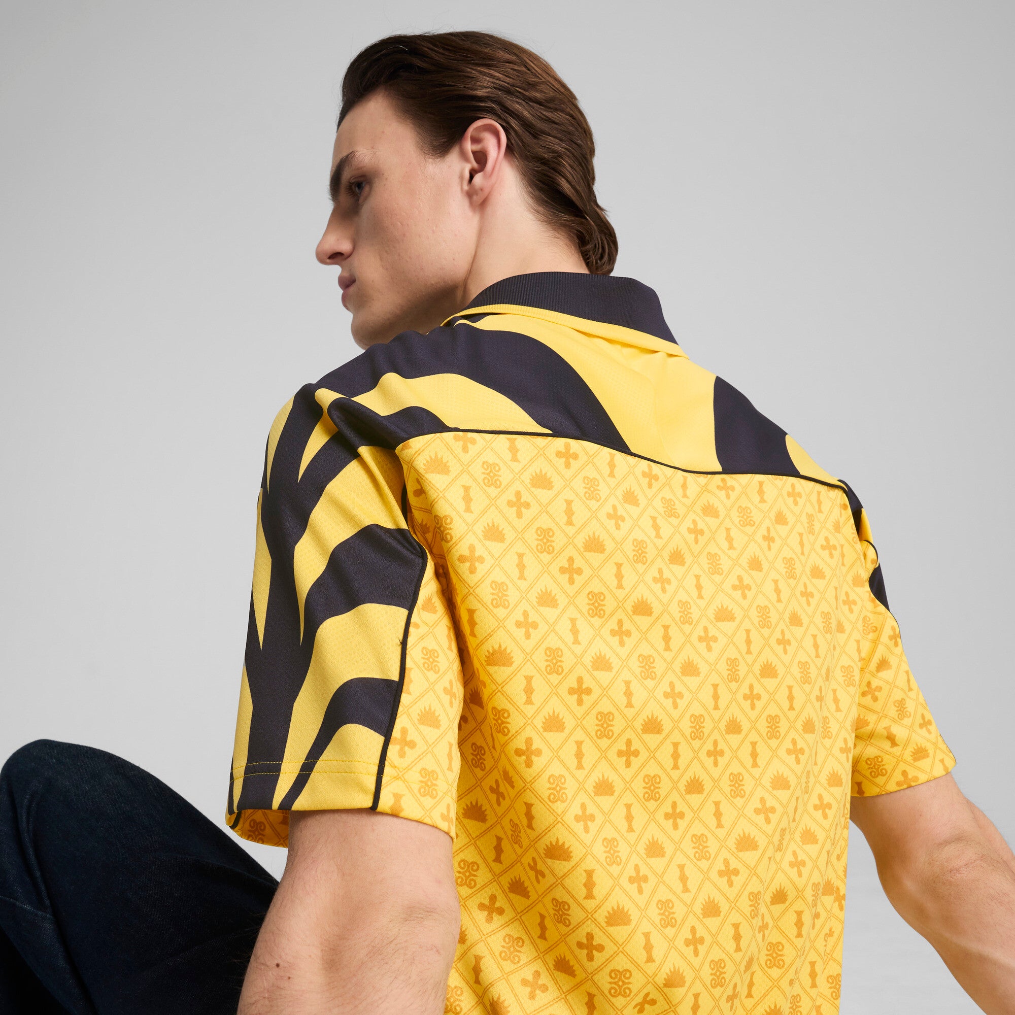 PUMA Road to Unity Men's Relaxed Soccer Jersey