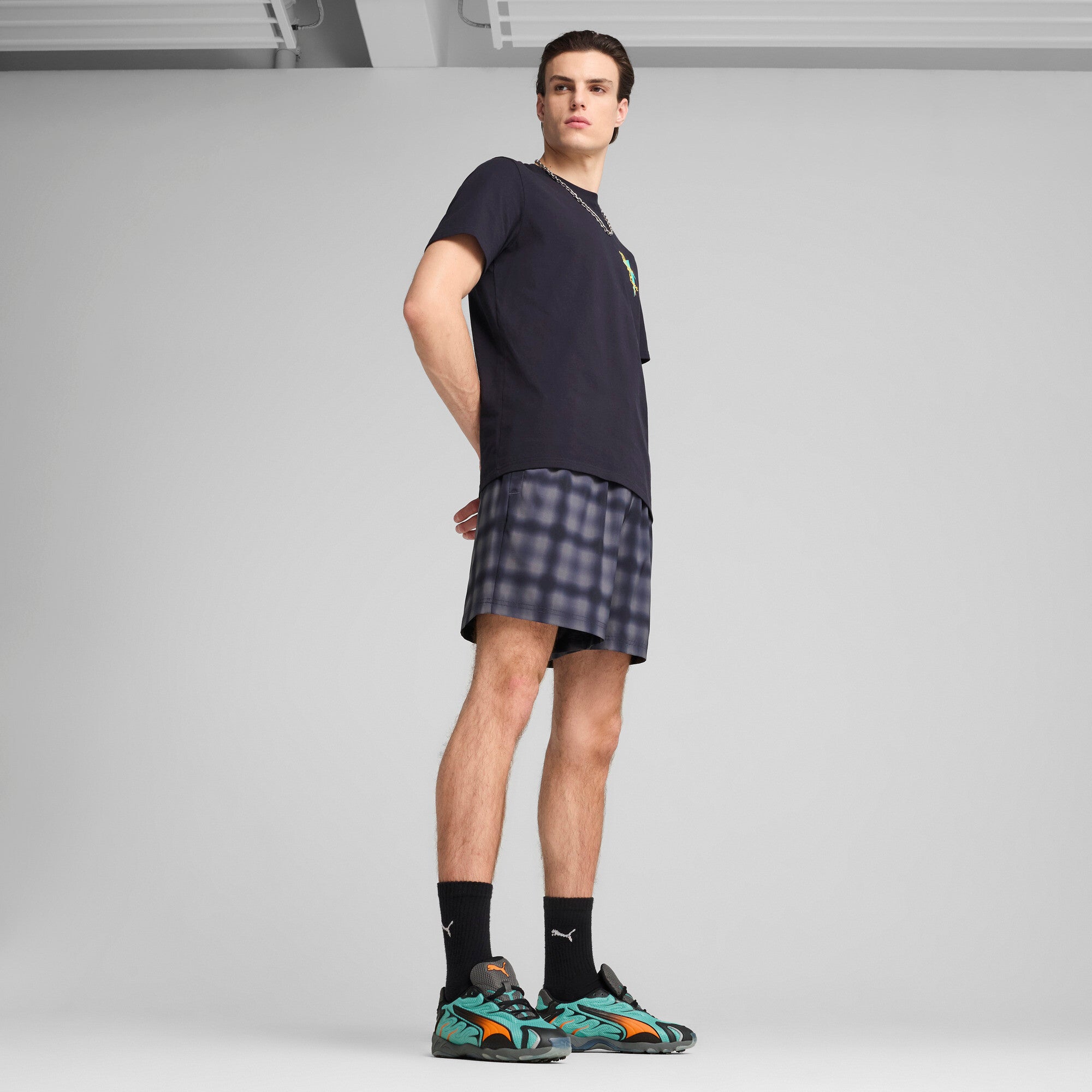 PUMA Road to Unity Men's Relaxed 6" Woven Shorts