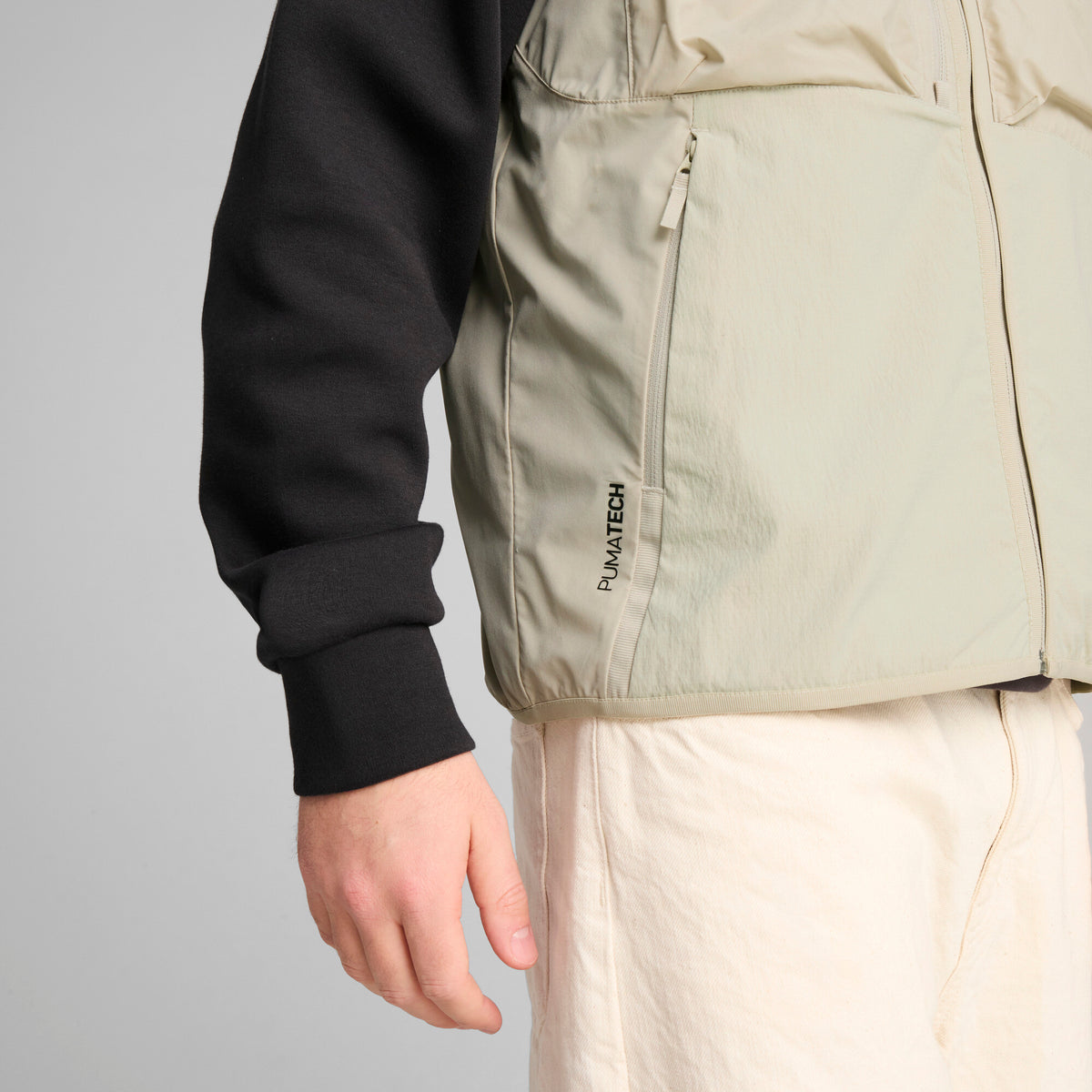 PUMATECH Men's Cargo Vest