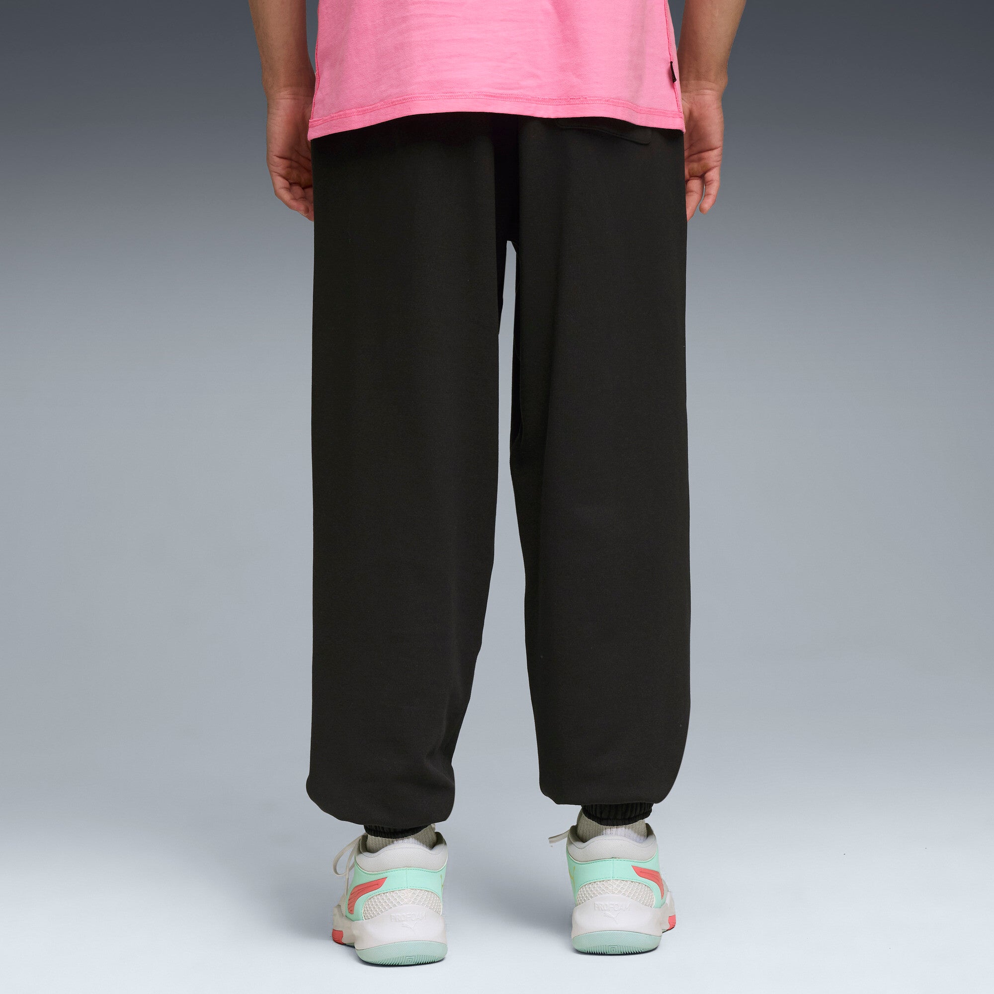 PUMA Pivot Sweatpant