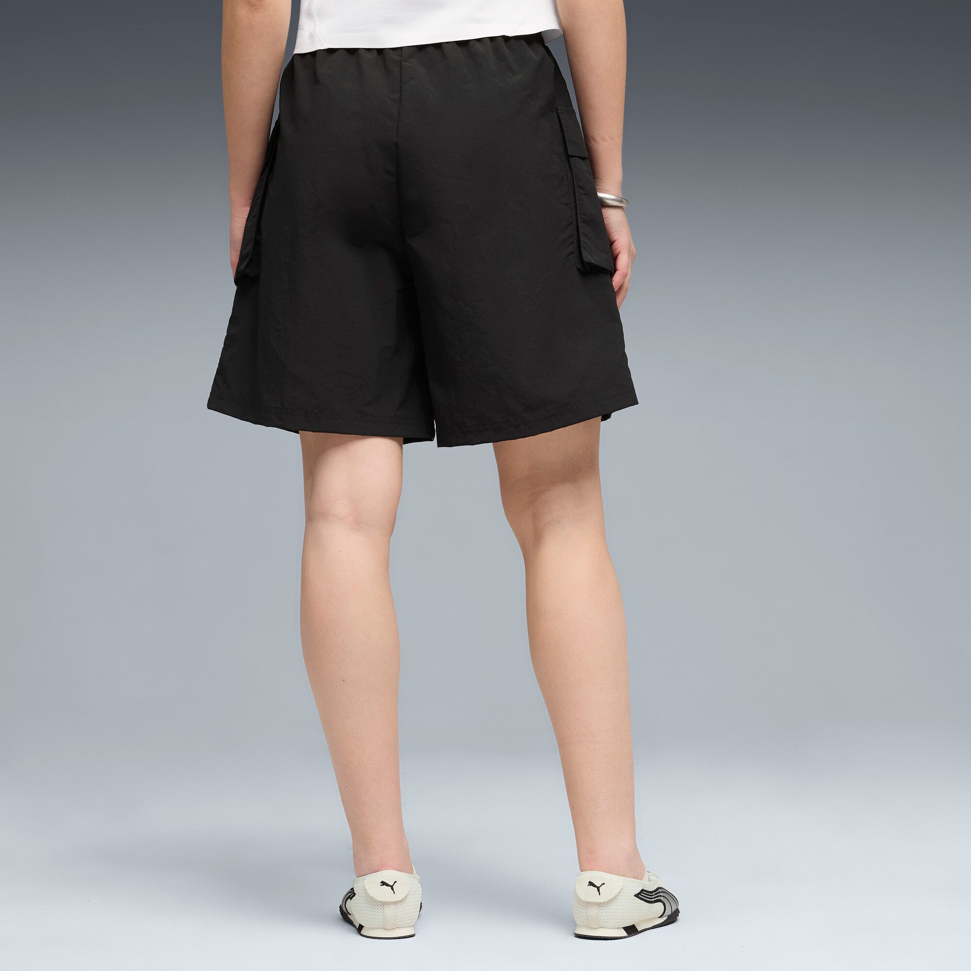 PUMA Wardrobe Essentials Women's 8" Cargo Shorts