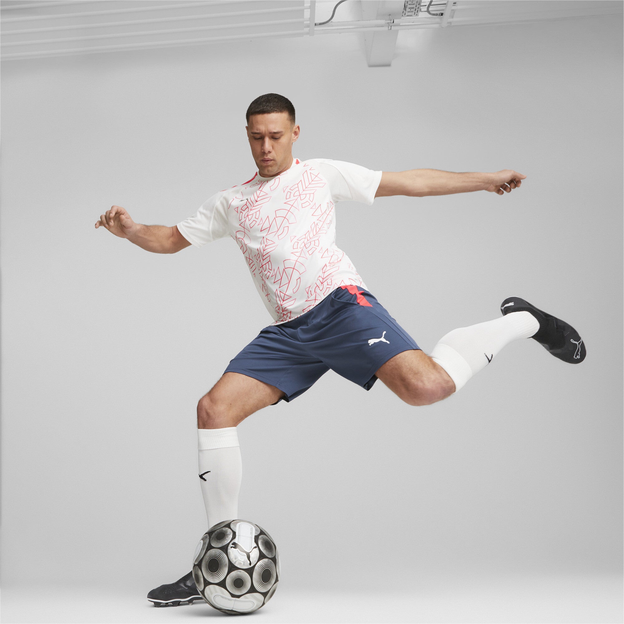 TeamLiga Graphic Jersey - PUMA Apparel THE MIX