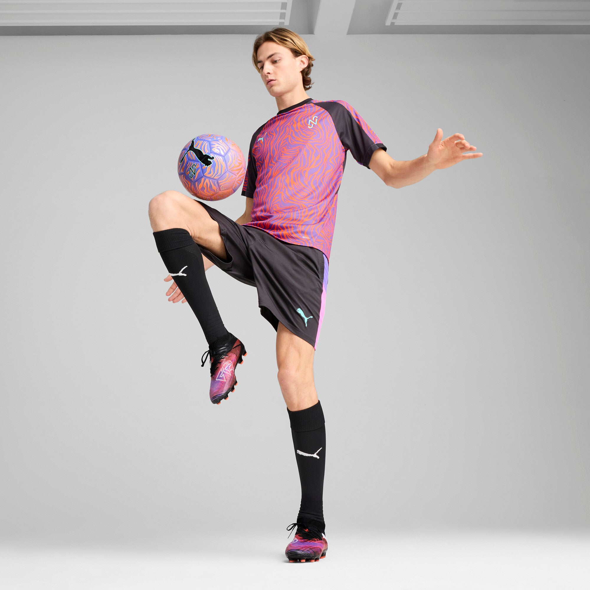 PUMA x NEYMAR Creativity Men's Soccer Shorts
