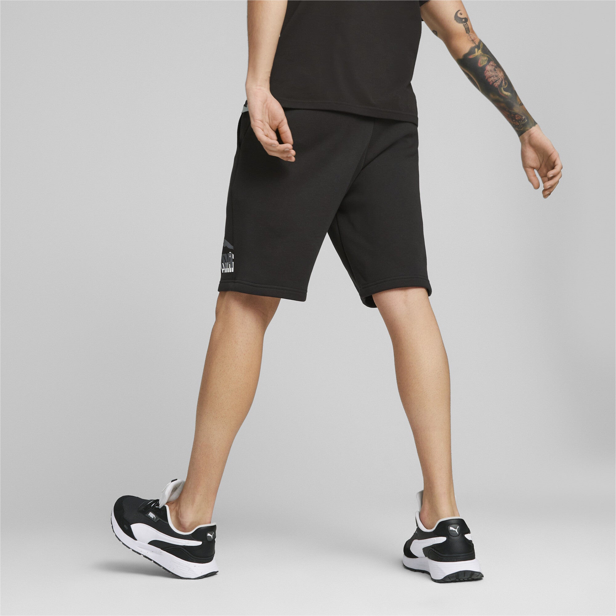 ESS + Logo Power Shorts 10'' FL - PUMA Apparel THE MIX