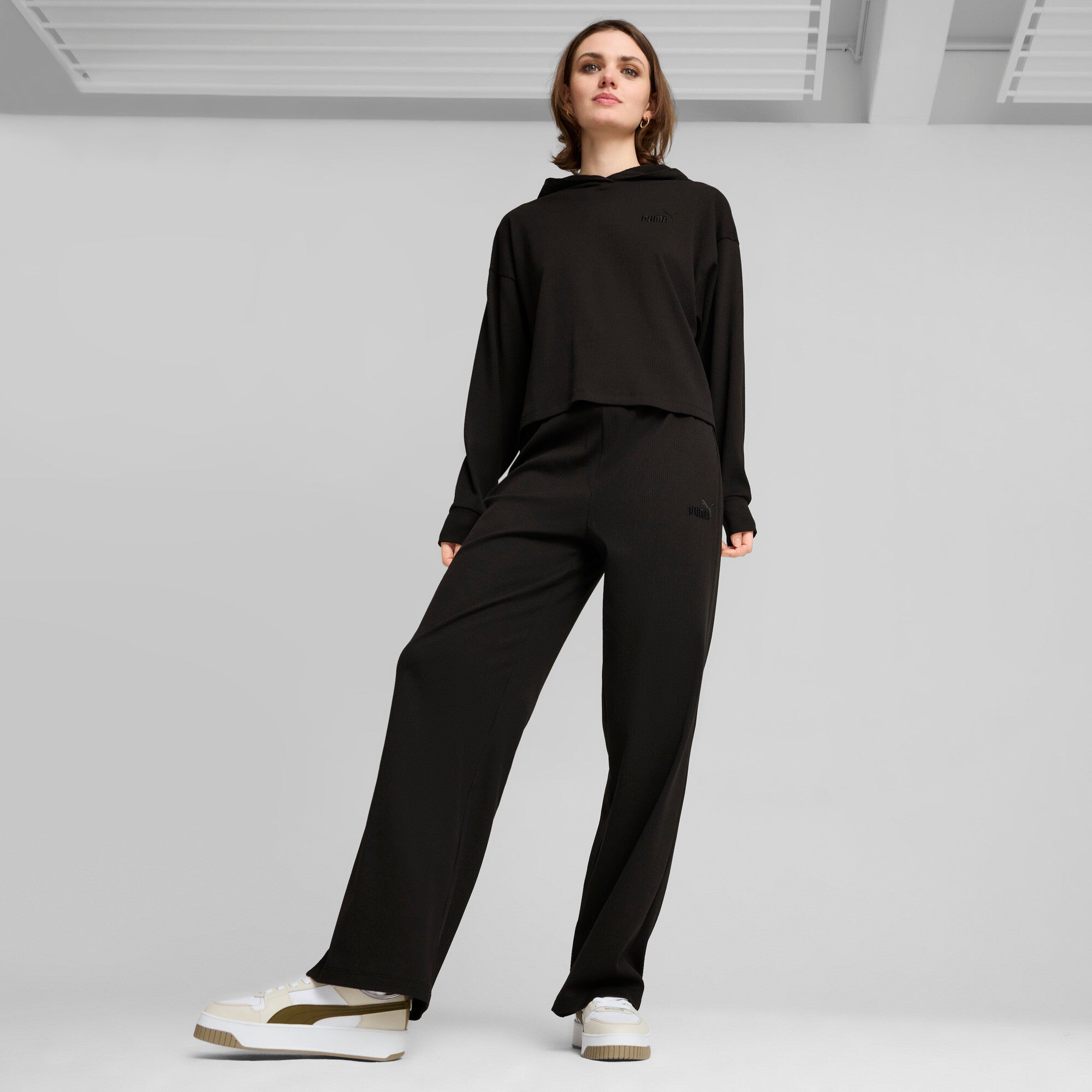 PUMA ESS Elevated Straight Pants Women