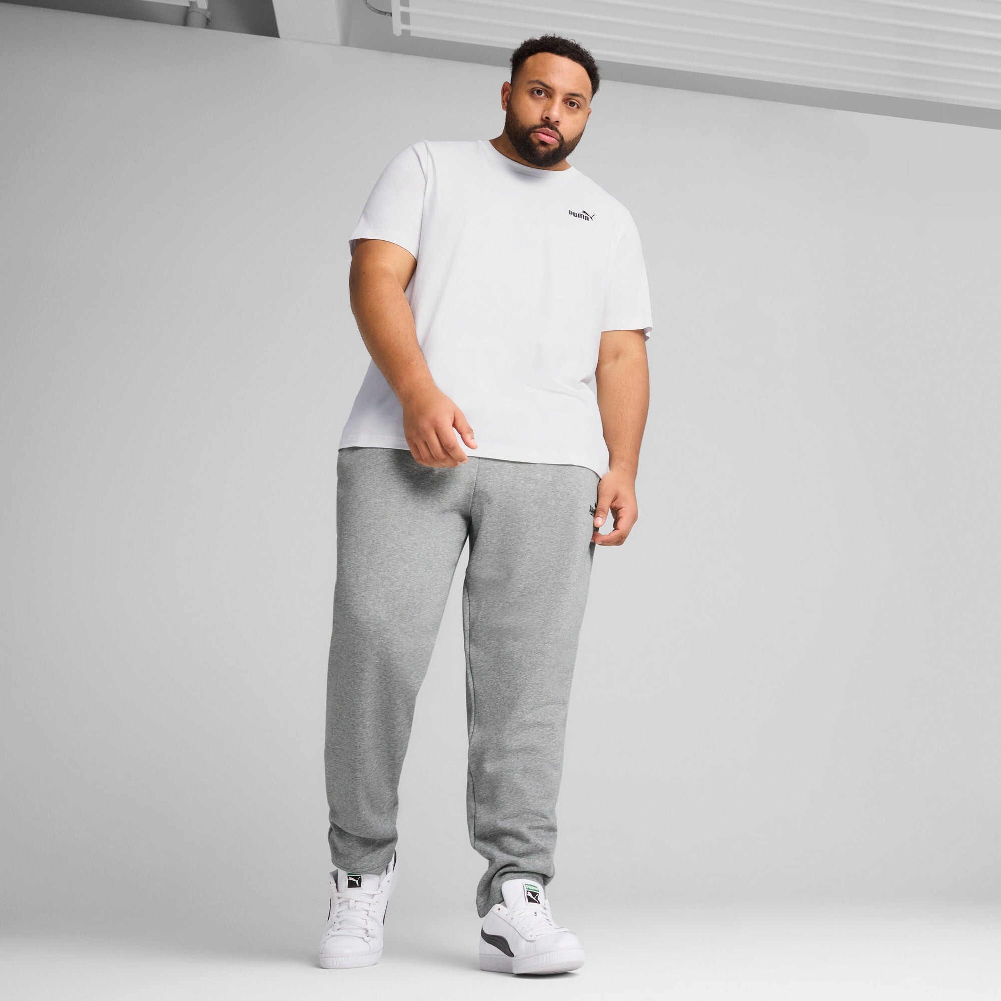 PUMA Essentials Small No. 1 Logo Men's Tee
