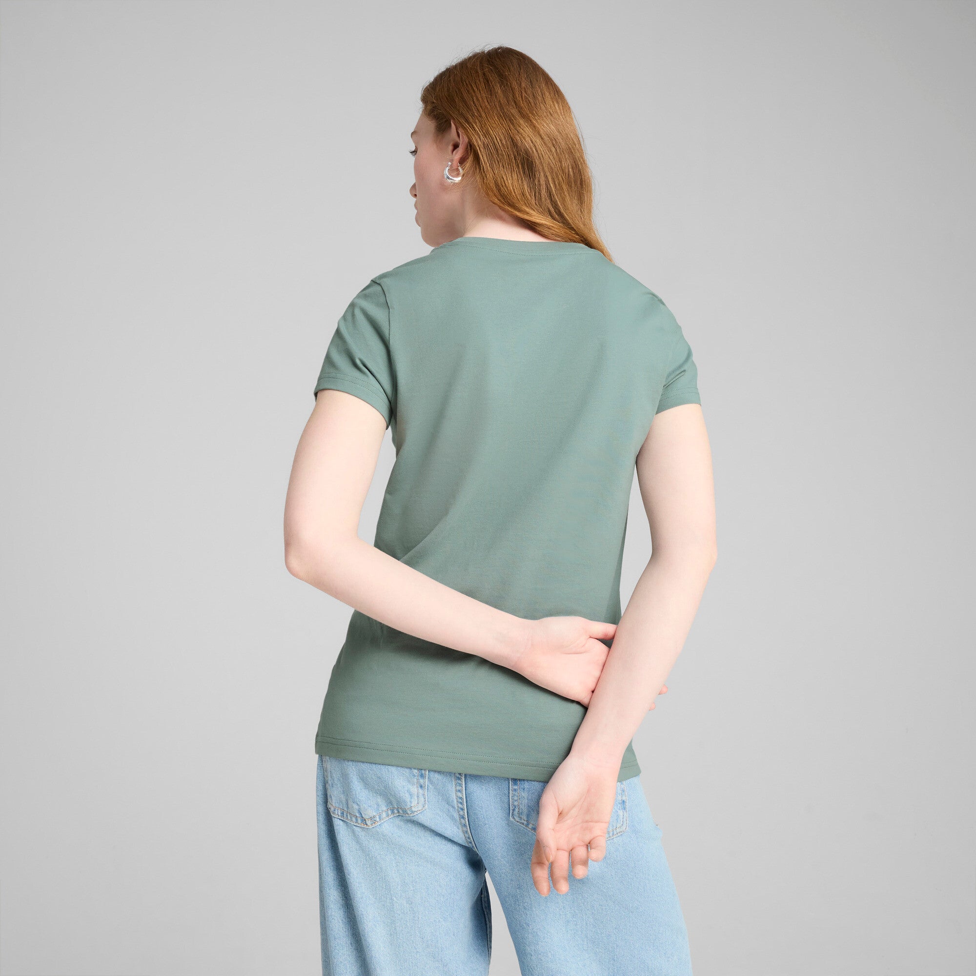 PUMA Essentials SCRIPT Tee Women