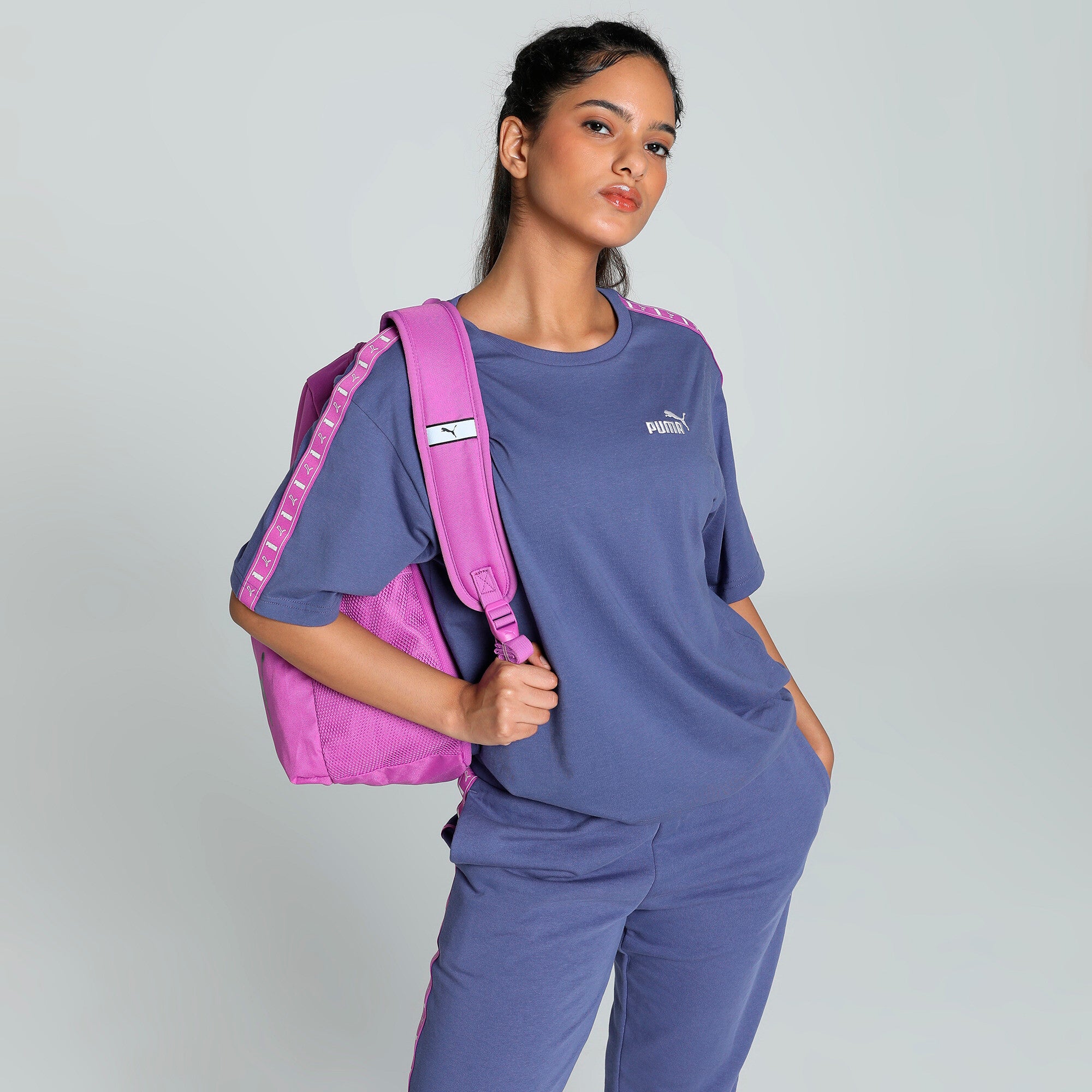 PUMA Essentials Tape Relaxed Tee Women