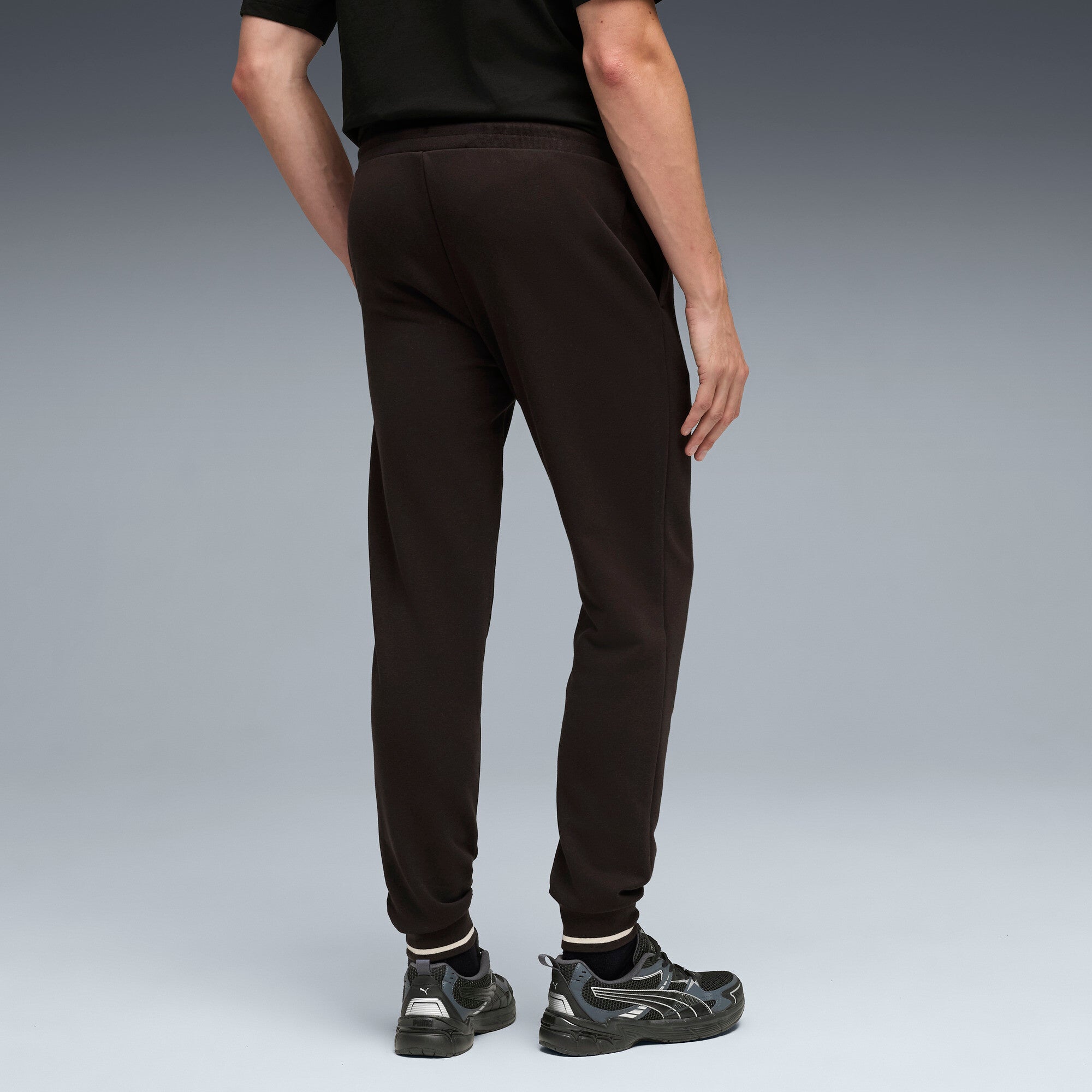 PUMA Class Graphic Men's Sweatpants