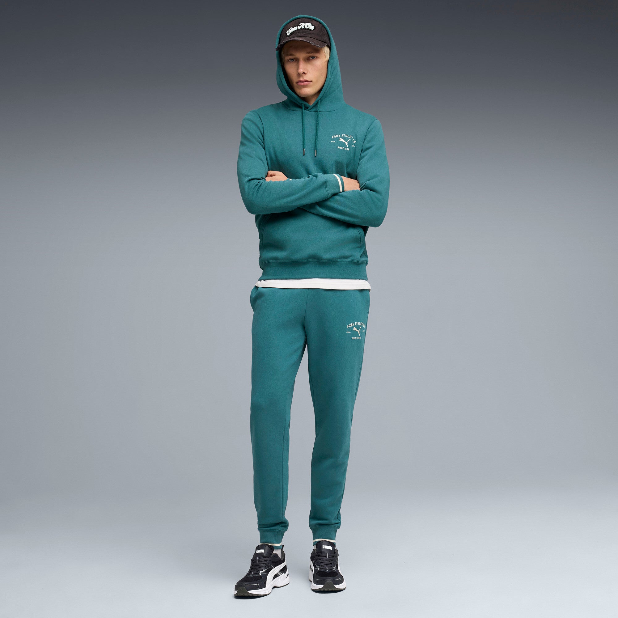 PUMA Class Graphic Men's Sweatpants