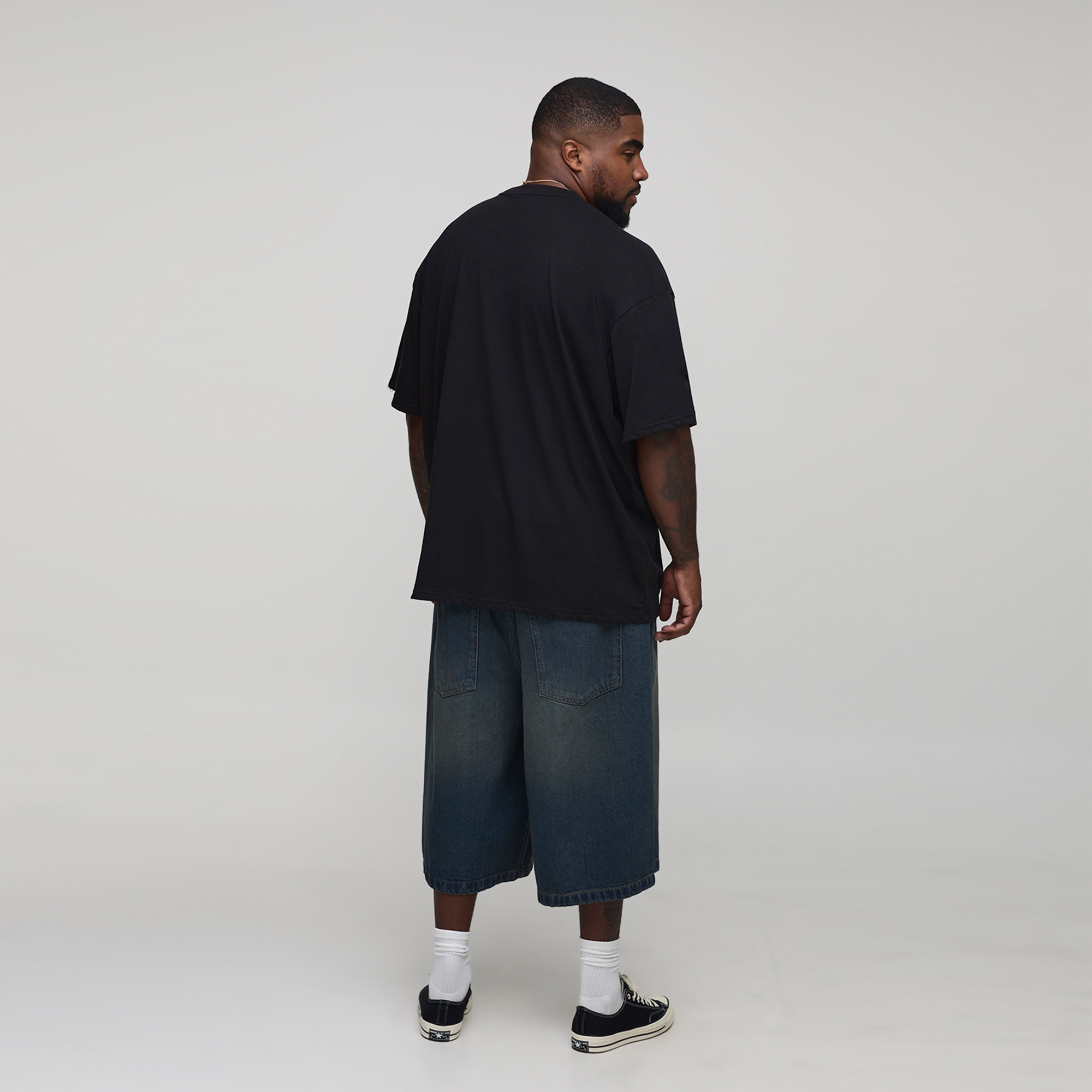 BOOHOOMAN Plus Oversized Worldwide Racing Print T-Shirt