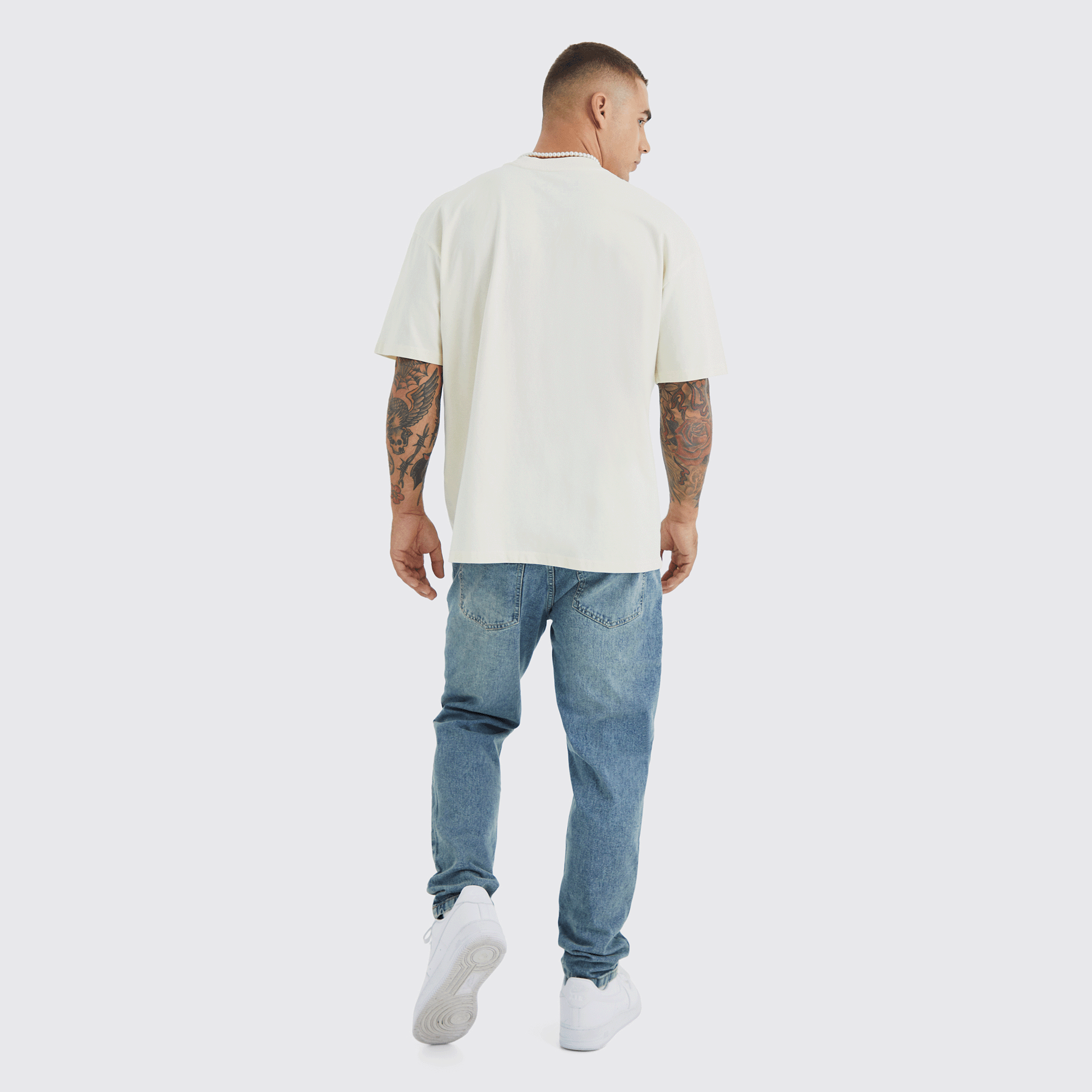 BOOHOOMAN Tapered Fit Rigid Washed Jeans