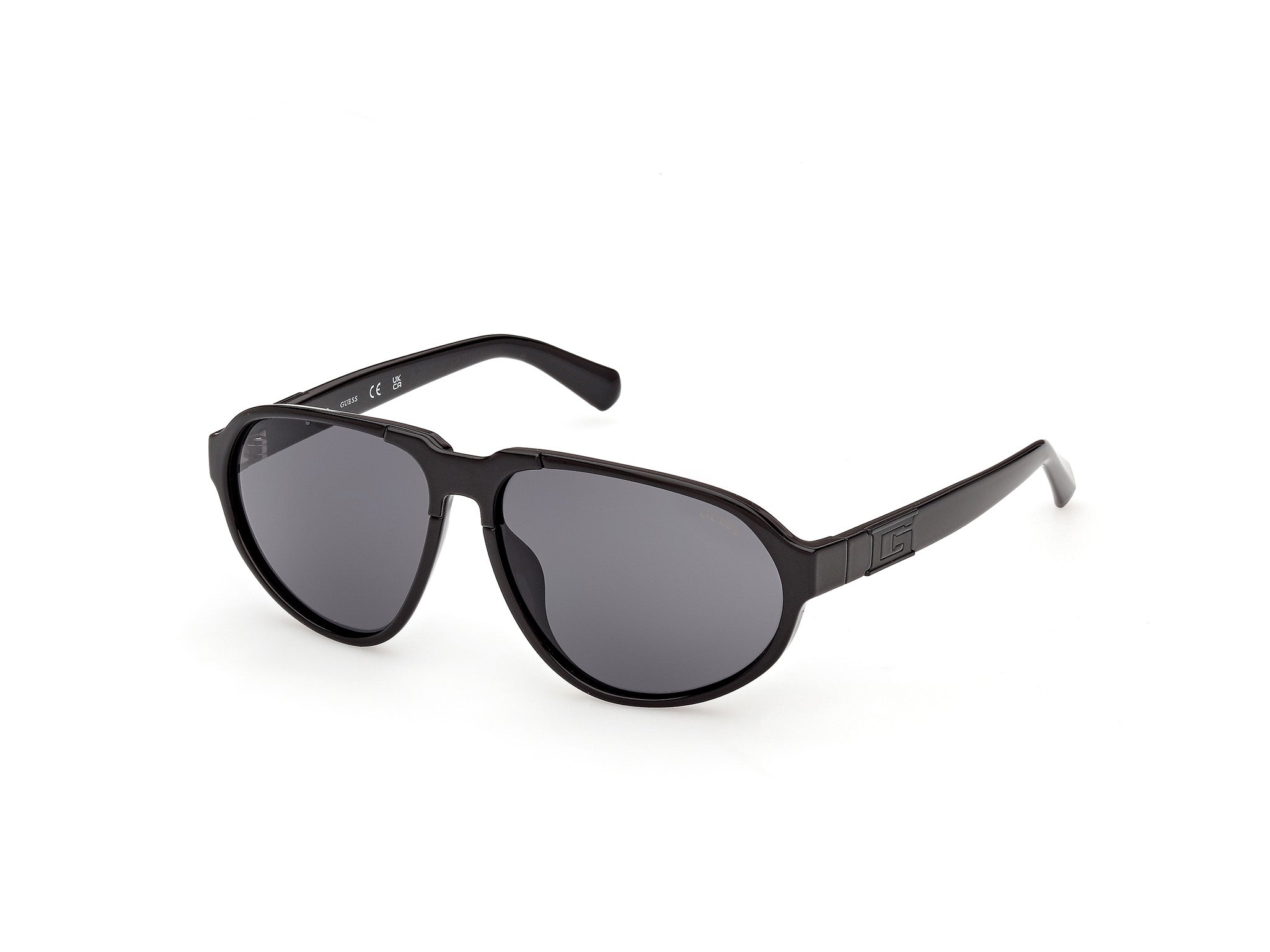GUESS Men's Injected Pilot Sunglasses