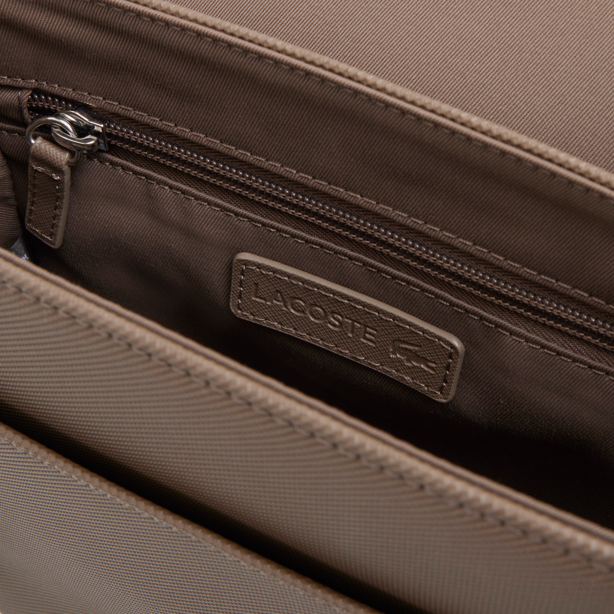 LACOSTE Men's Classic Flap Close Shoulder Bag