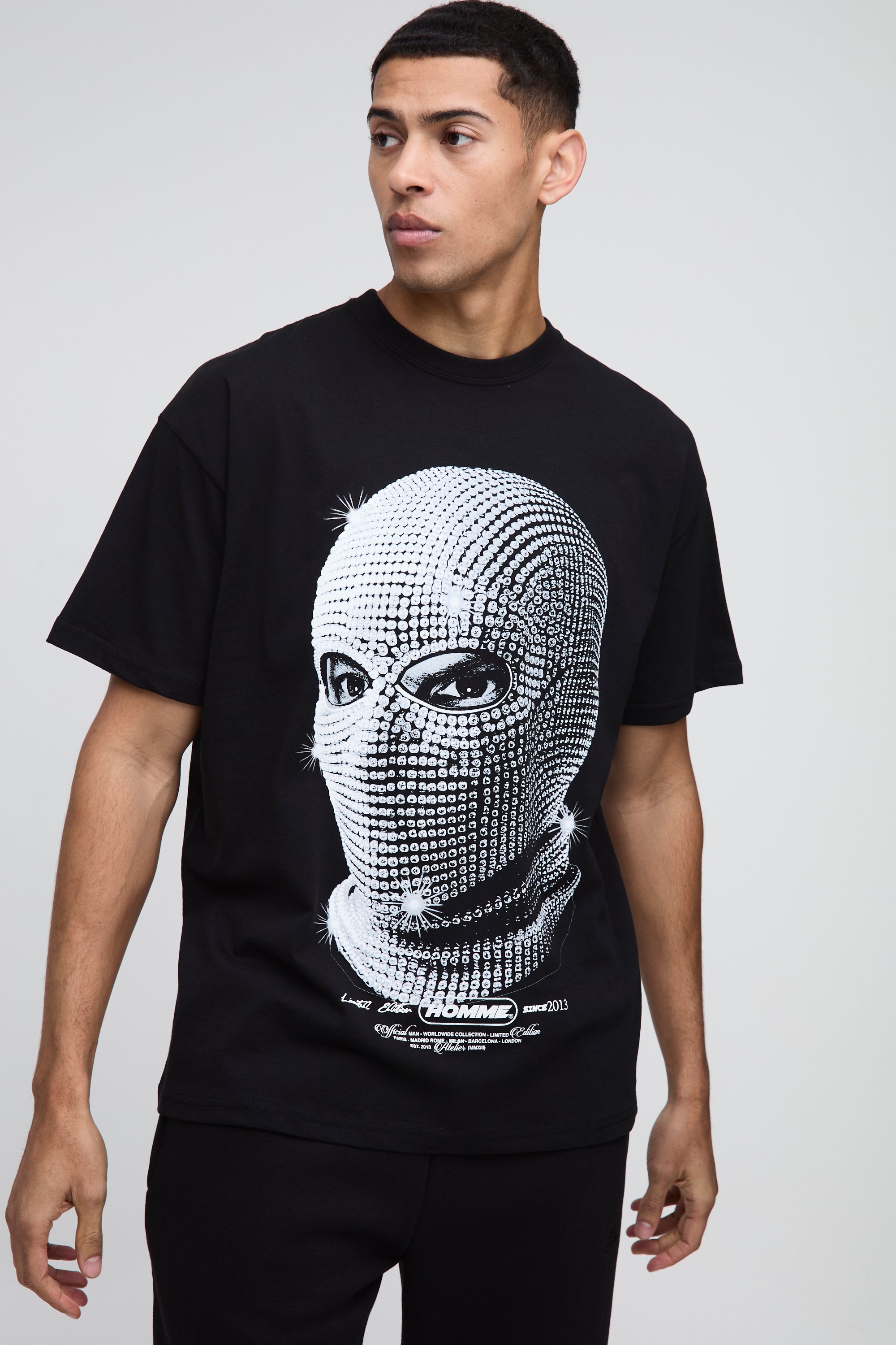 BOOHOOMAN Oversized Rhinestone Mask Print T-Shirt