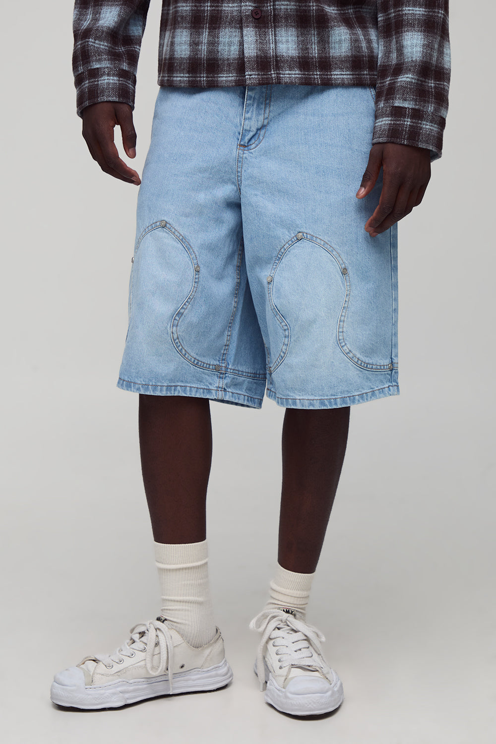 BOOHOOMAN Regular Fit Western Rivet Denim Jorts