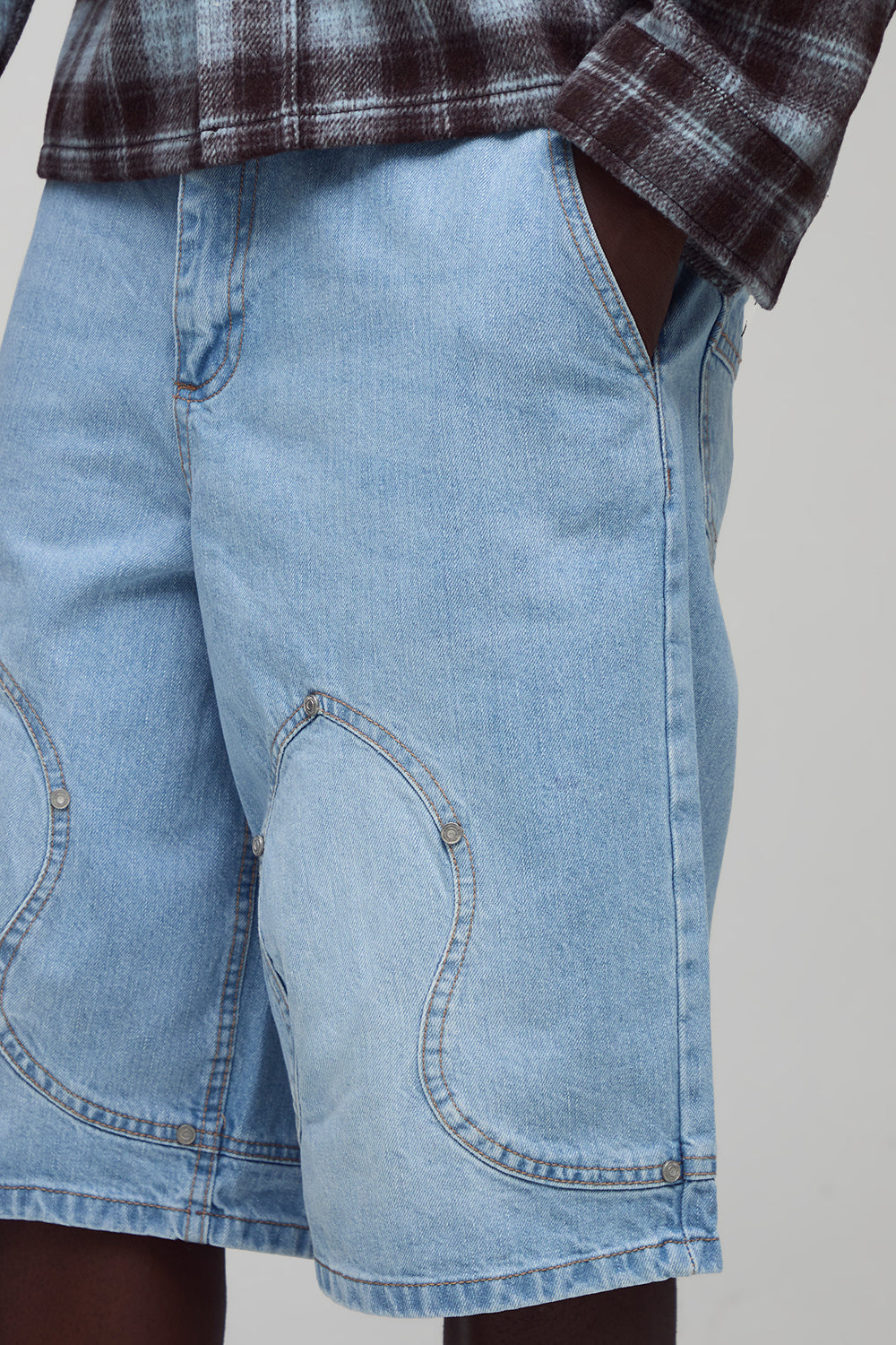 BOOHOOMAN Regular Fit Western Rivet Denim Jorts