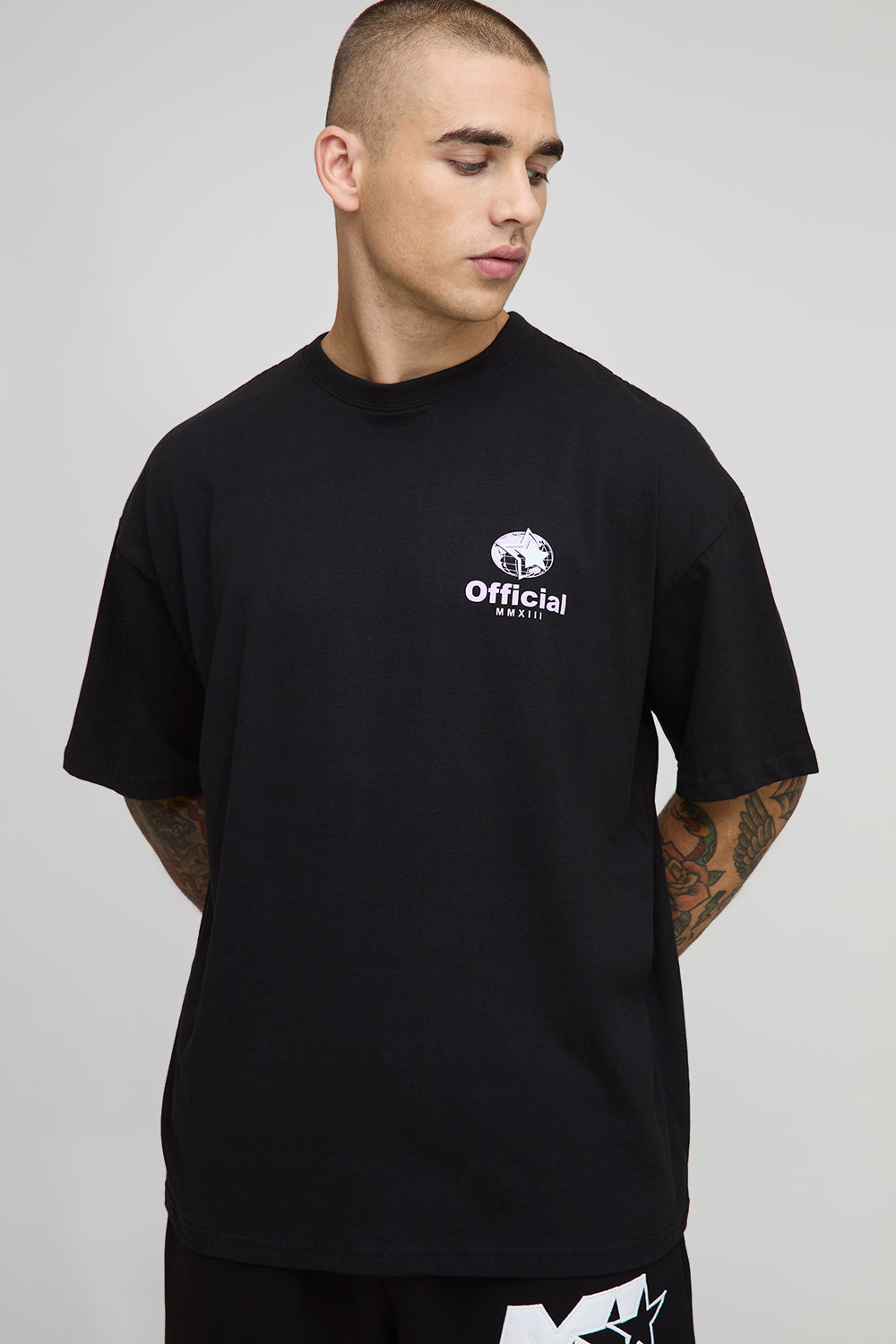 BOOHOOMAN Black Oversized Official Globe Star Print T-Shirt