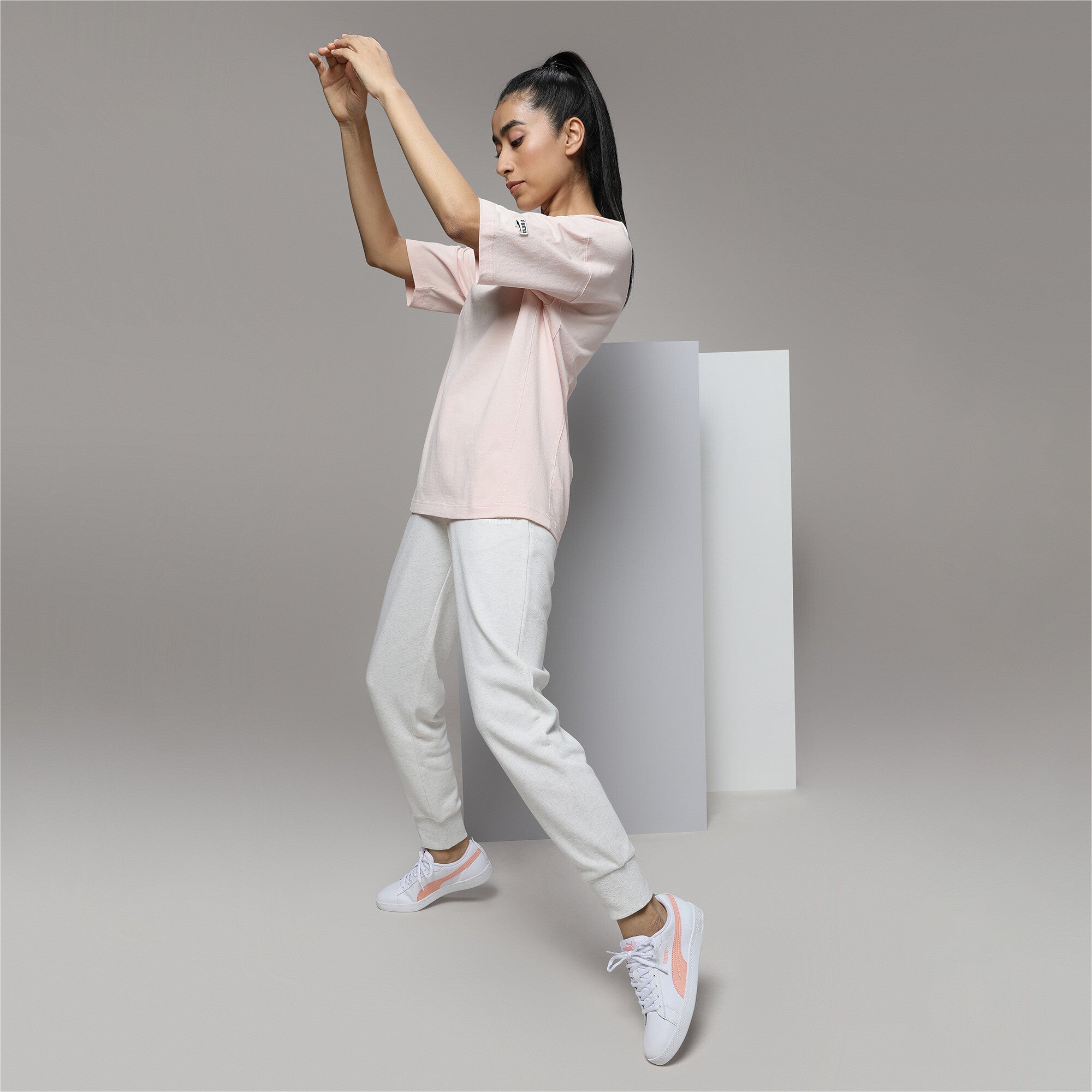 Puma Smash Womens v2 L - PUMA Footwear THE MIX