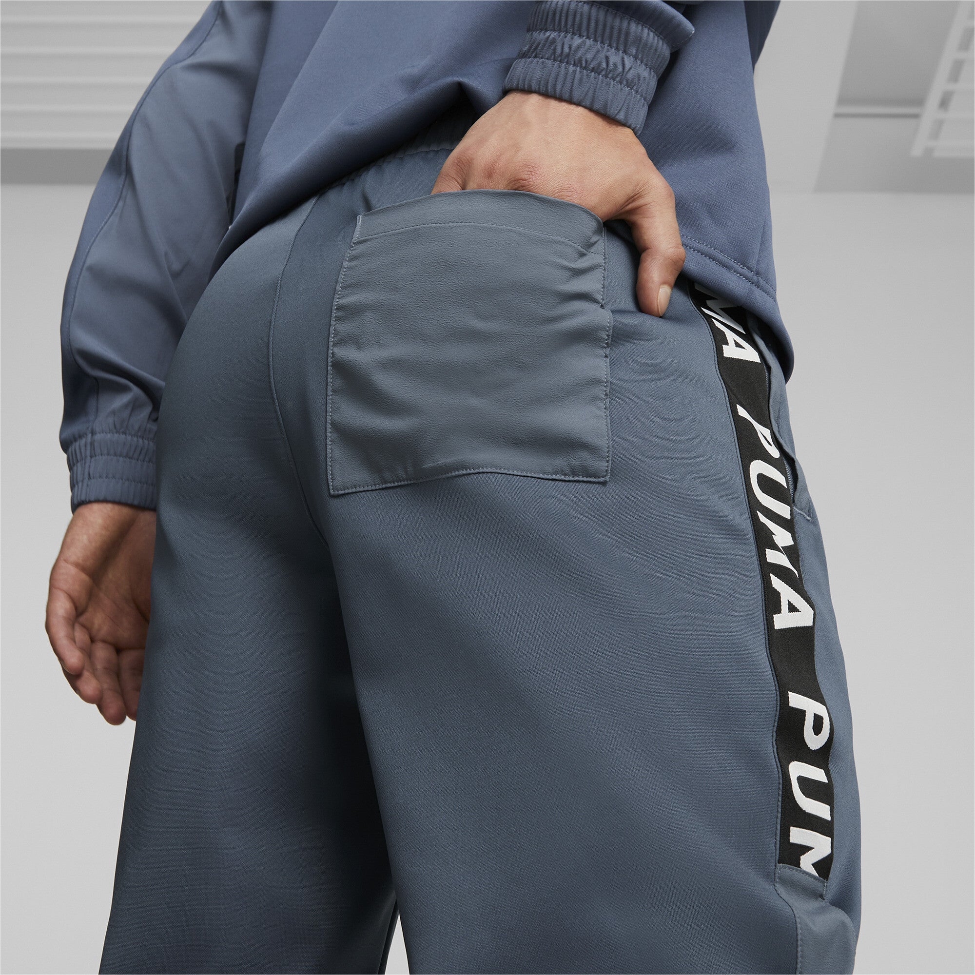 Train Fit Pwrfleece Jogger - M / Evening Sky - PUMA Apparel THE MIX