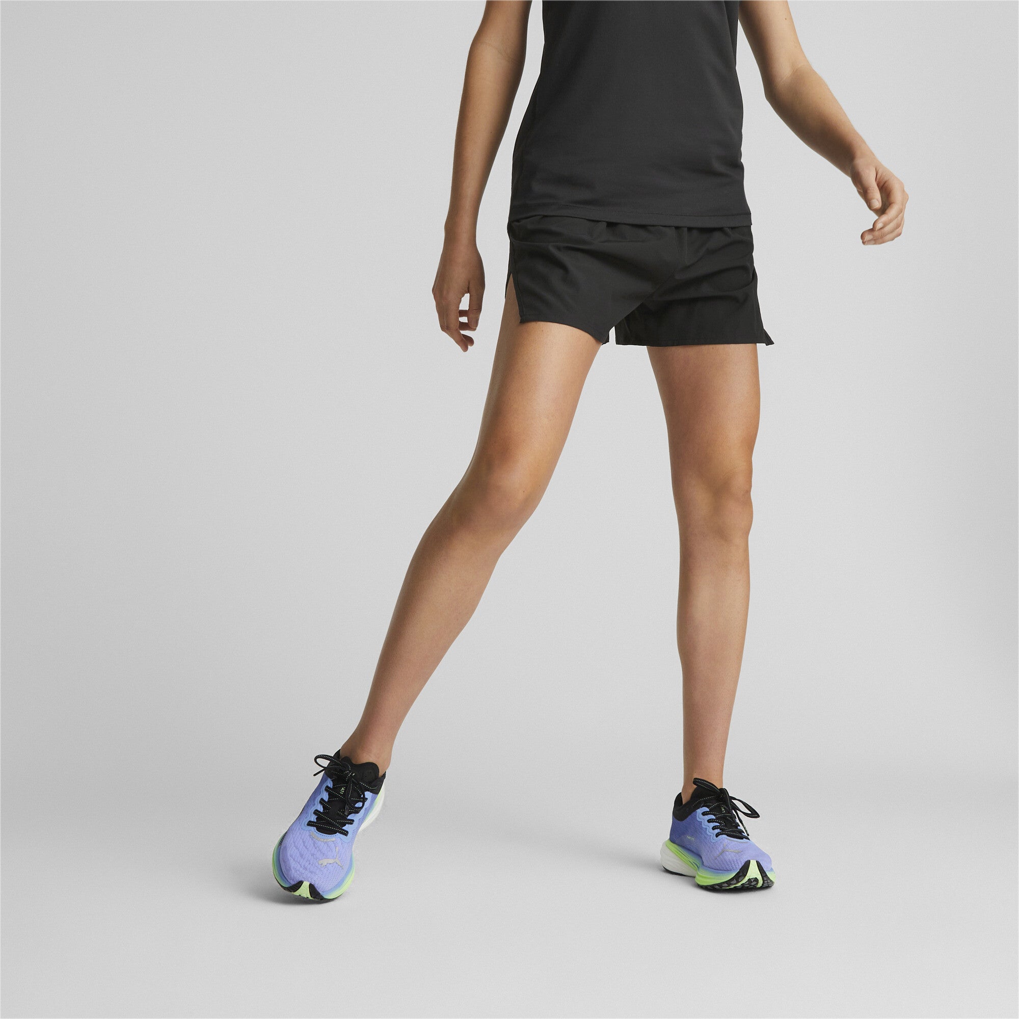 Run Ultraweave Split Short Women - PUMA Apparel THE MIX