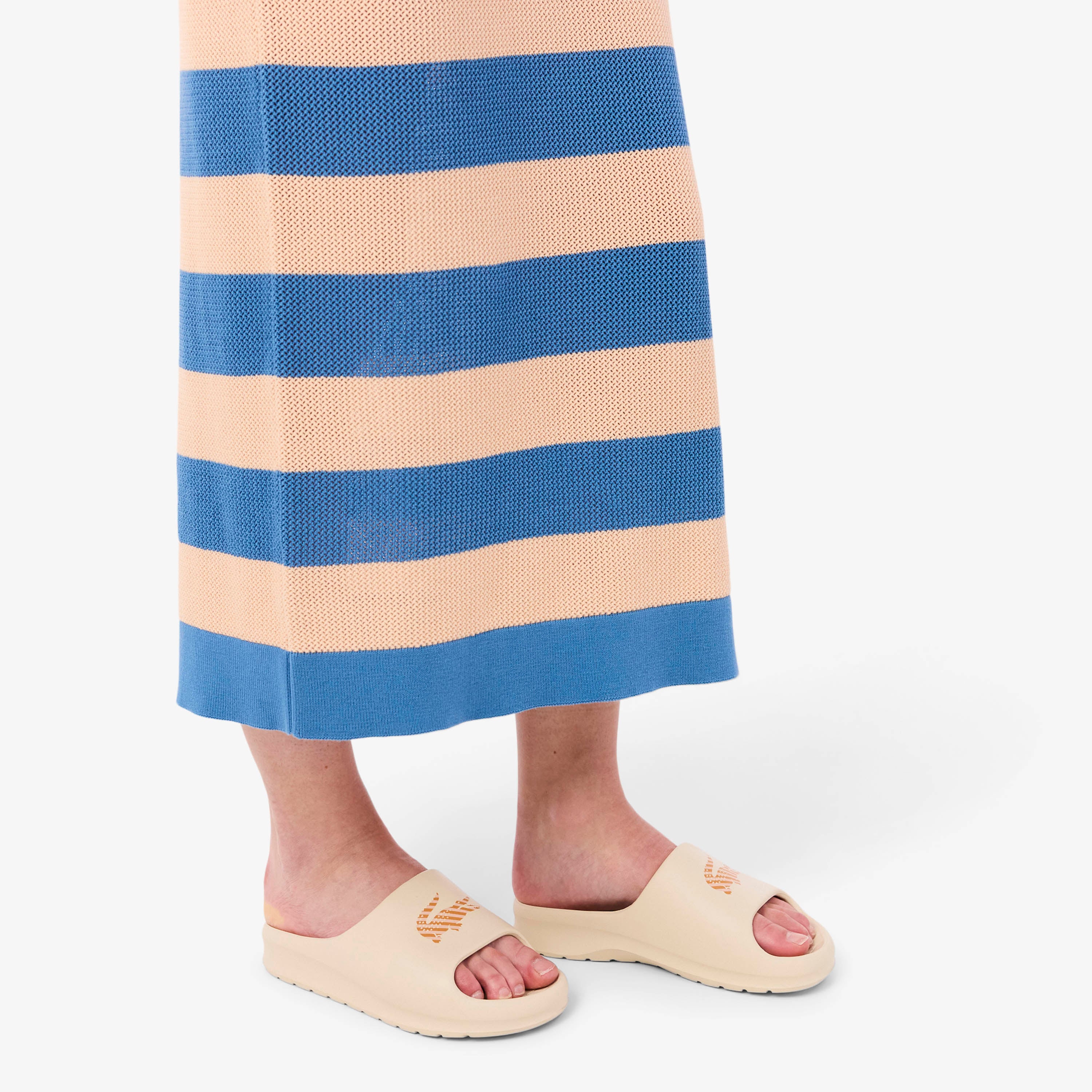 LACOSTE Women's Serve Slides 2.0