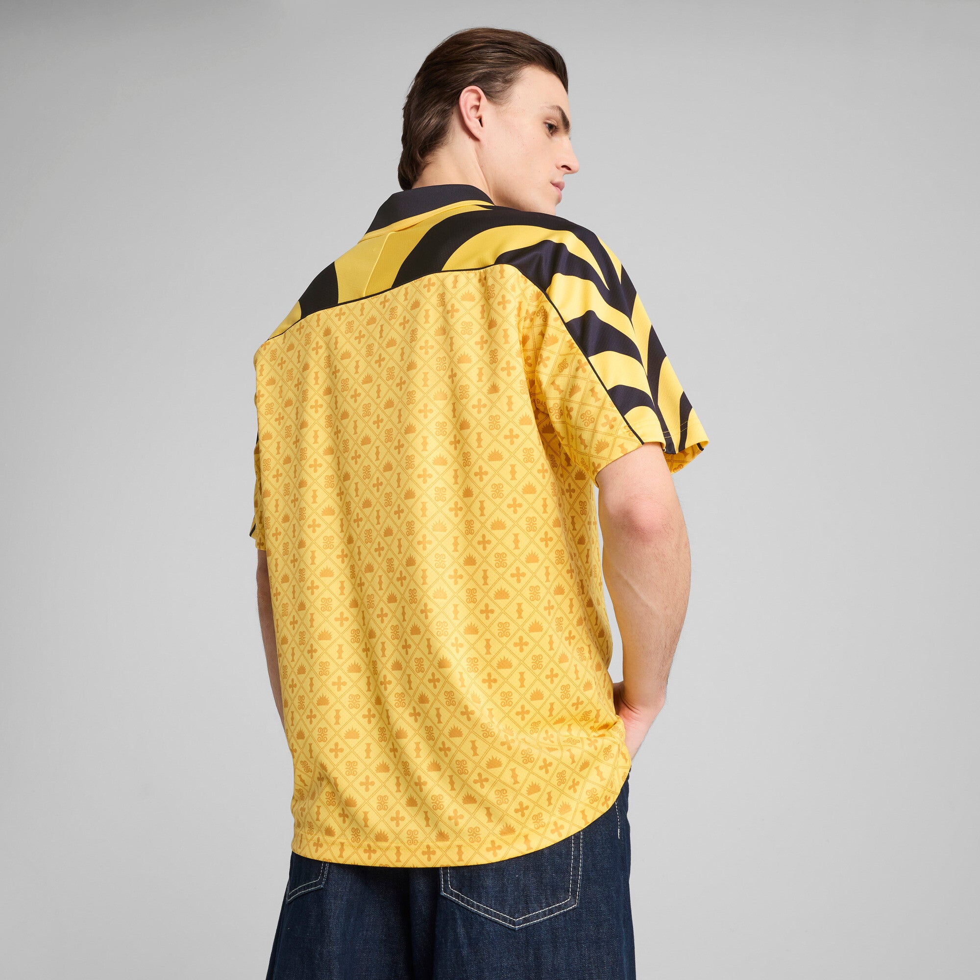 PUMA Road to Unity Men's Relaxed Soccer Jersey