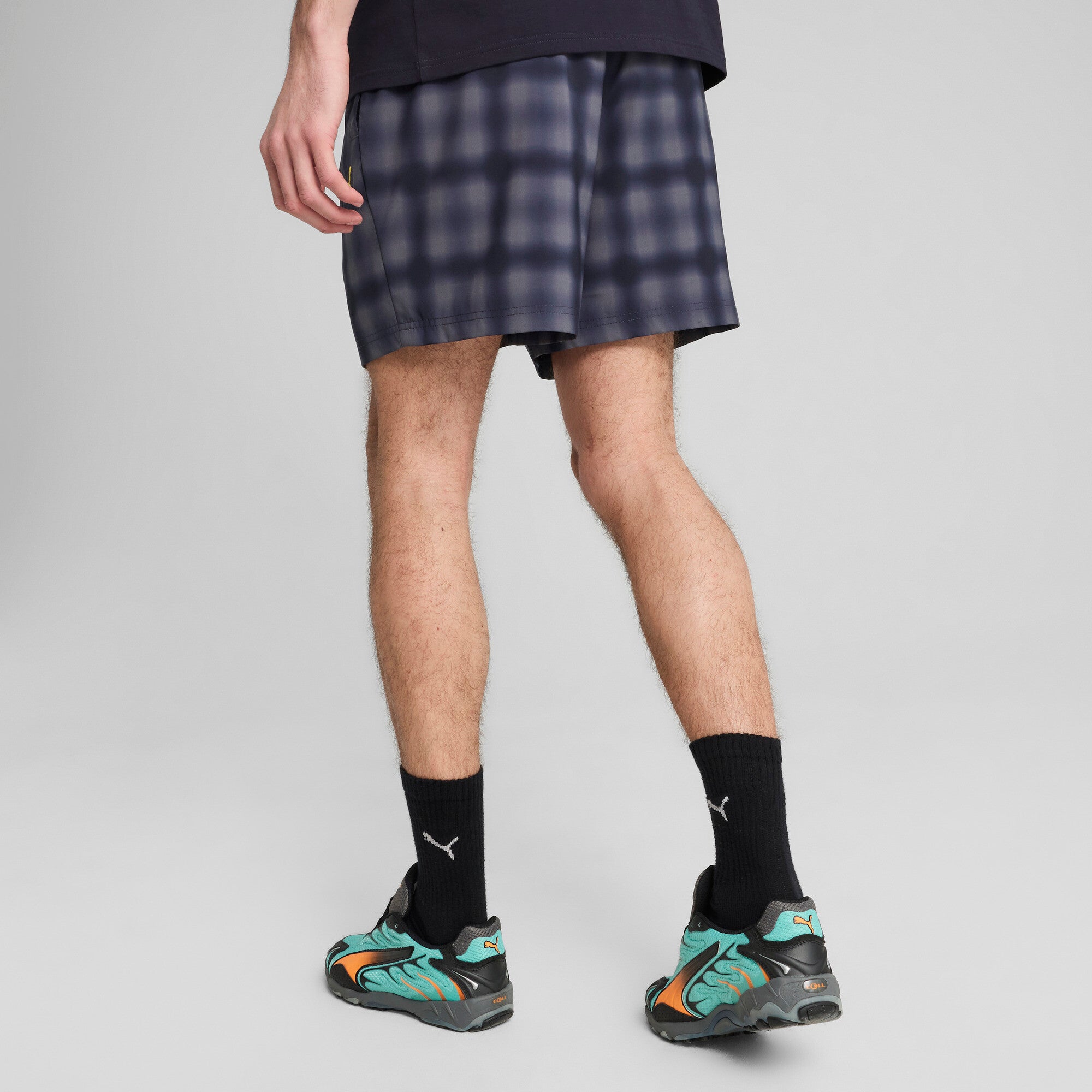 PUMA Road to Unity Men's Relaxed 6" Woven Shorts