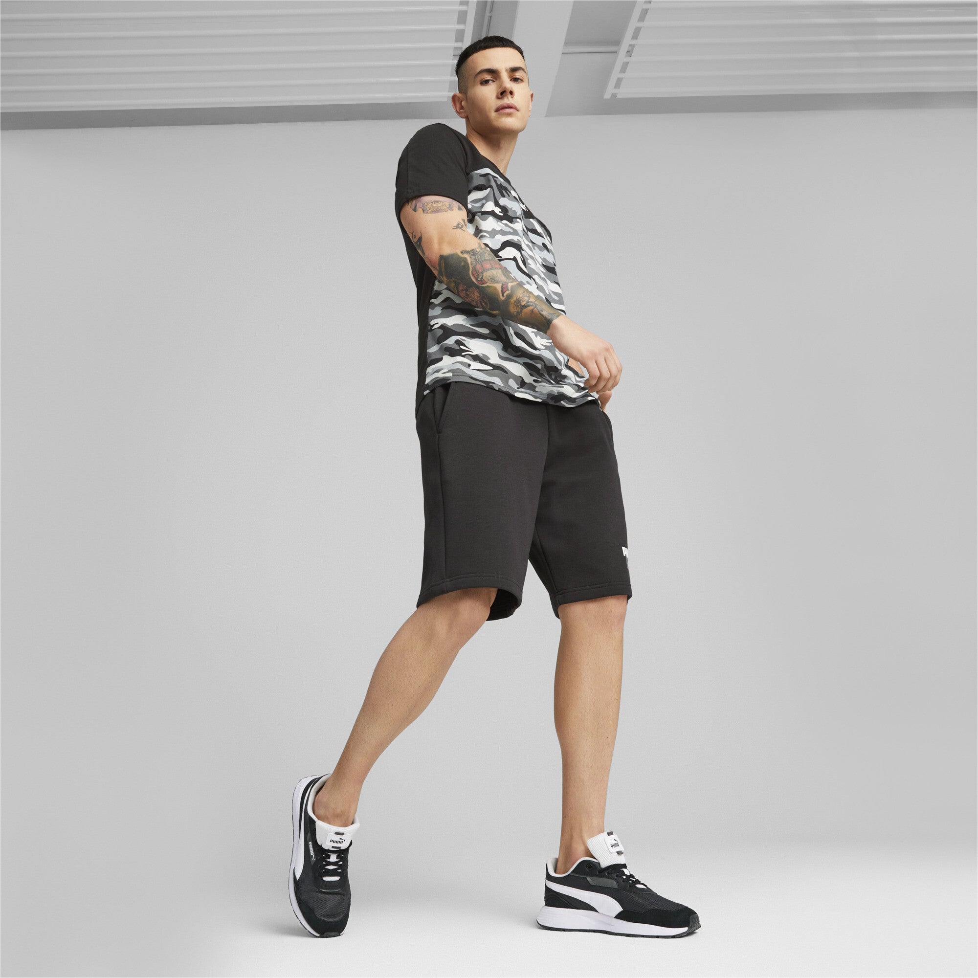 ESS + Logo Power Shorts 10'' FL - PUMA Apparel THE MIX
