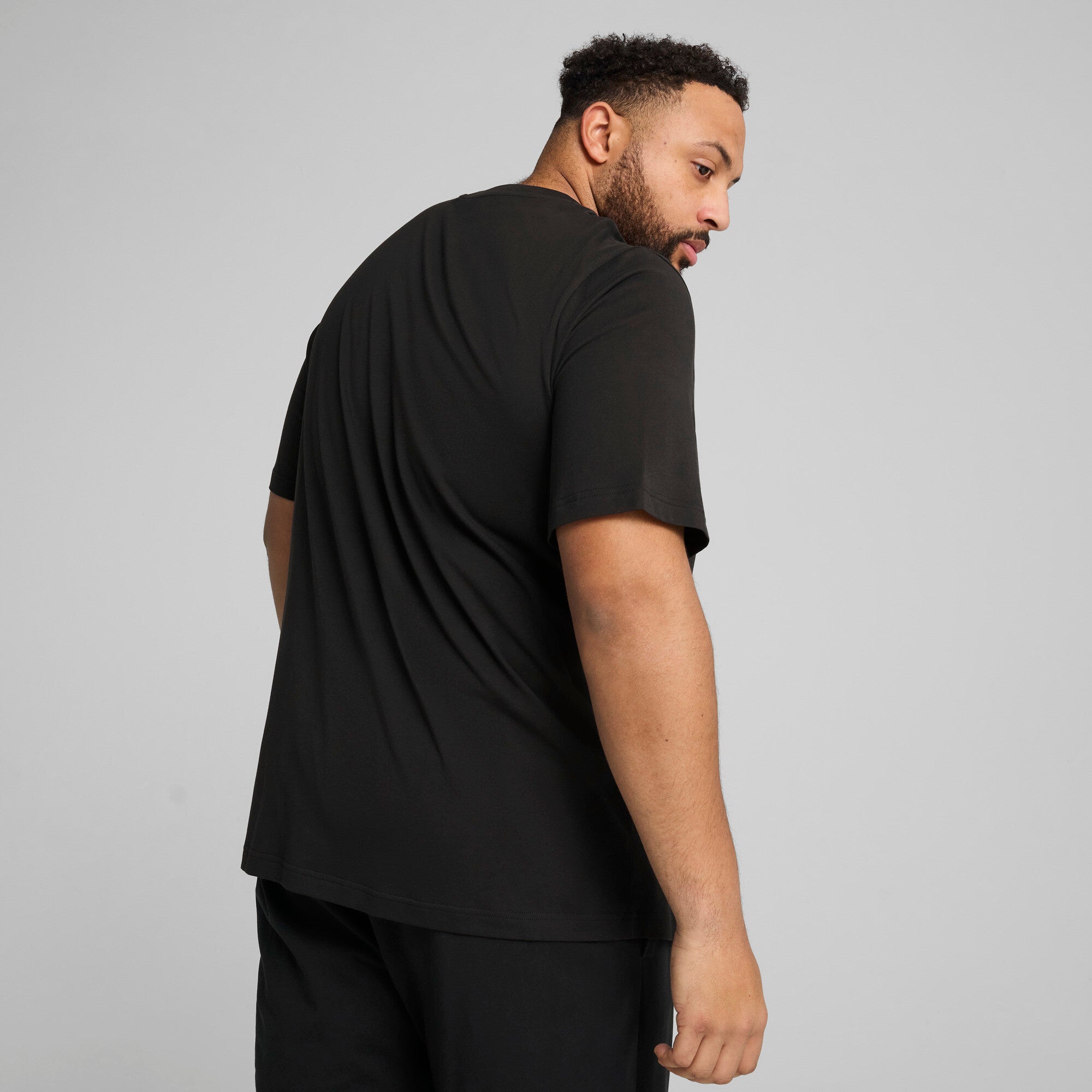 PUMA Essentials Small No. 1 Logo Men's Tee