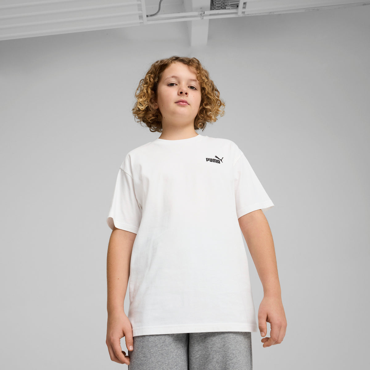 PUMA Essentials Small No. 1 Logo Relaxed Tee Youth