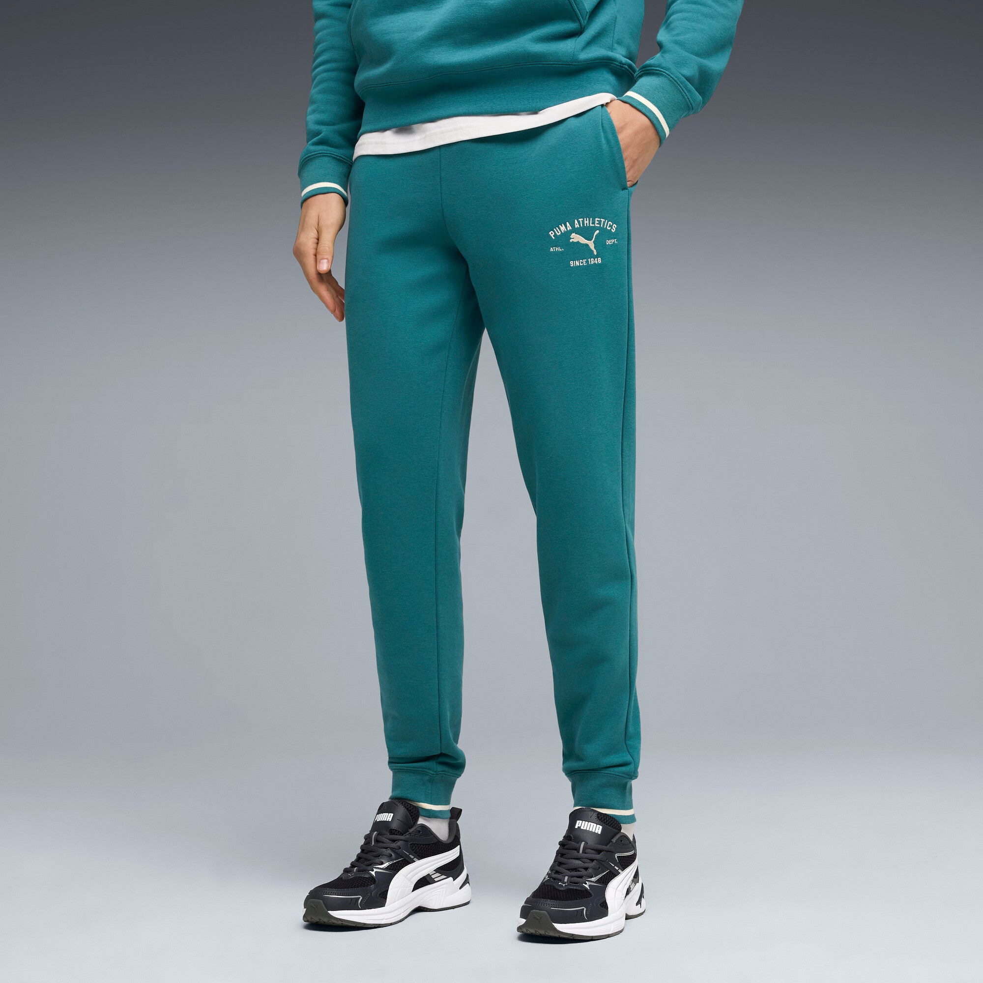 PUMA Class Graphic Men's Sweatpants