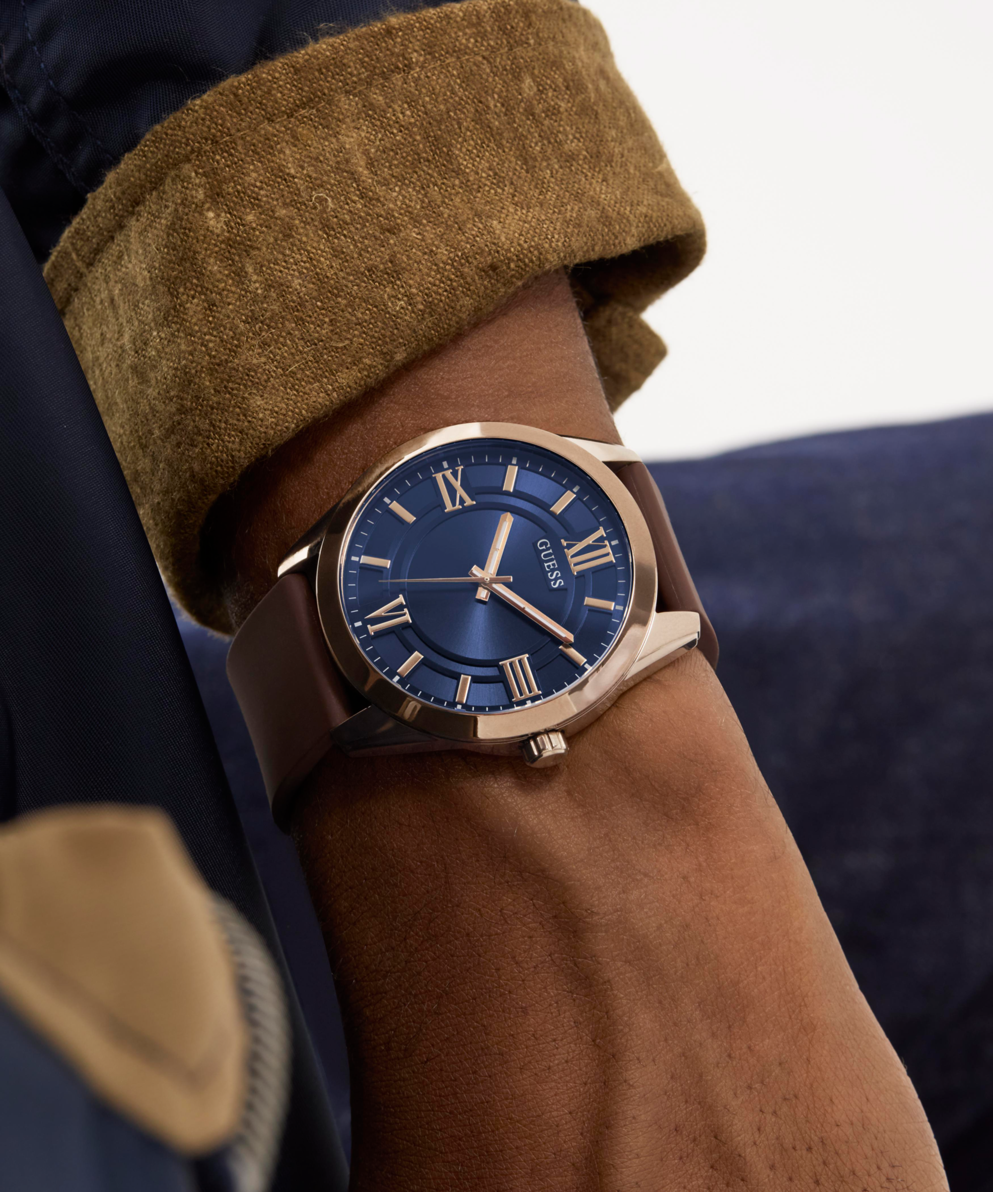 GUESS Mens Brown Coffee Analog Watch