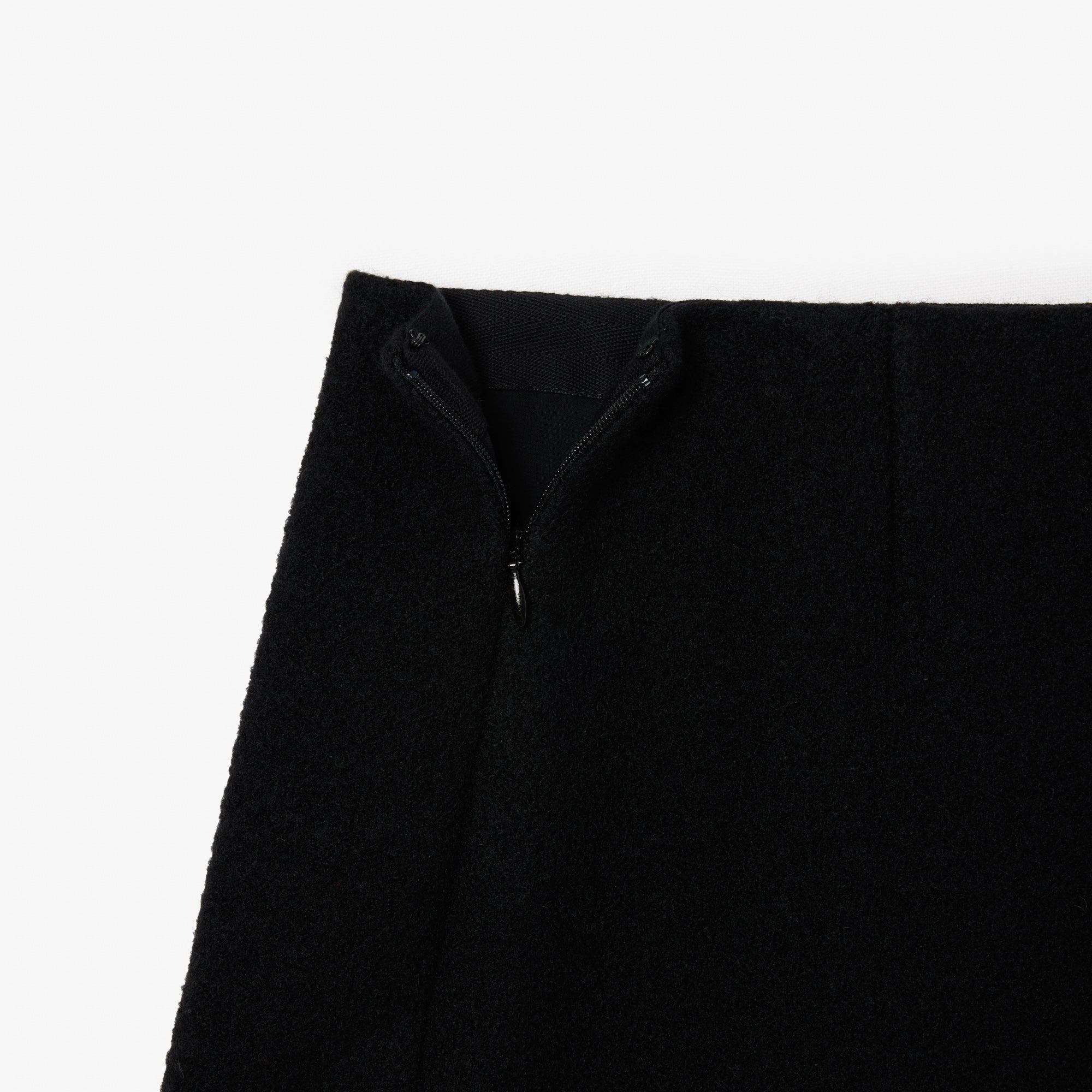 LACOSTE Women's Straight Wool Skirt