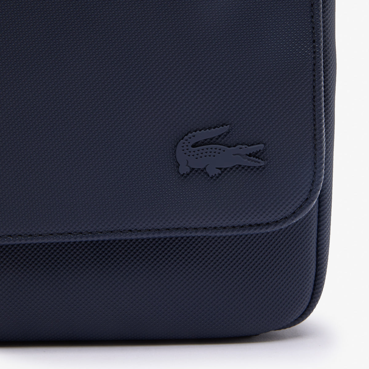 LACOSTE Men's Classic Flap Close Shoulder Bag