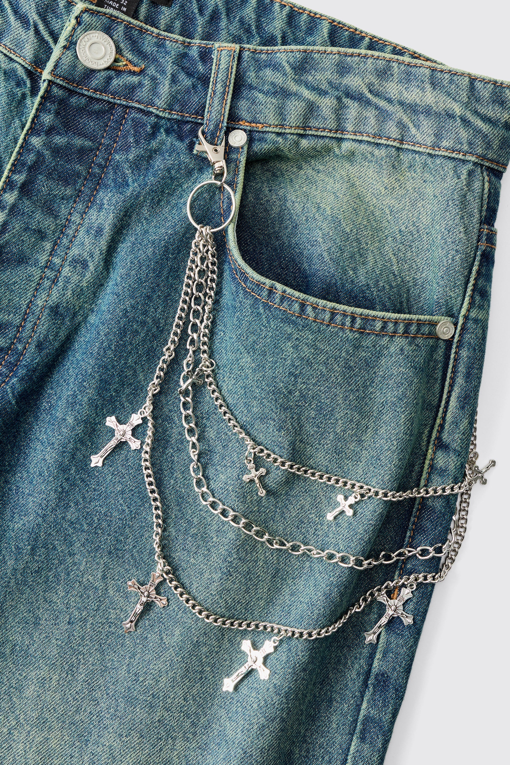 BOOHOOMAN Layered Cross Jean Chain In Silver