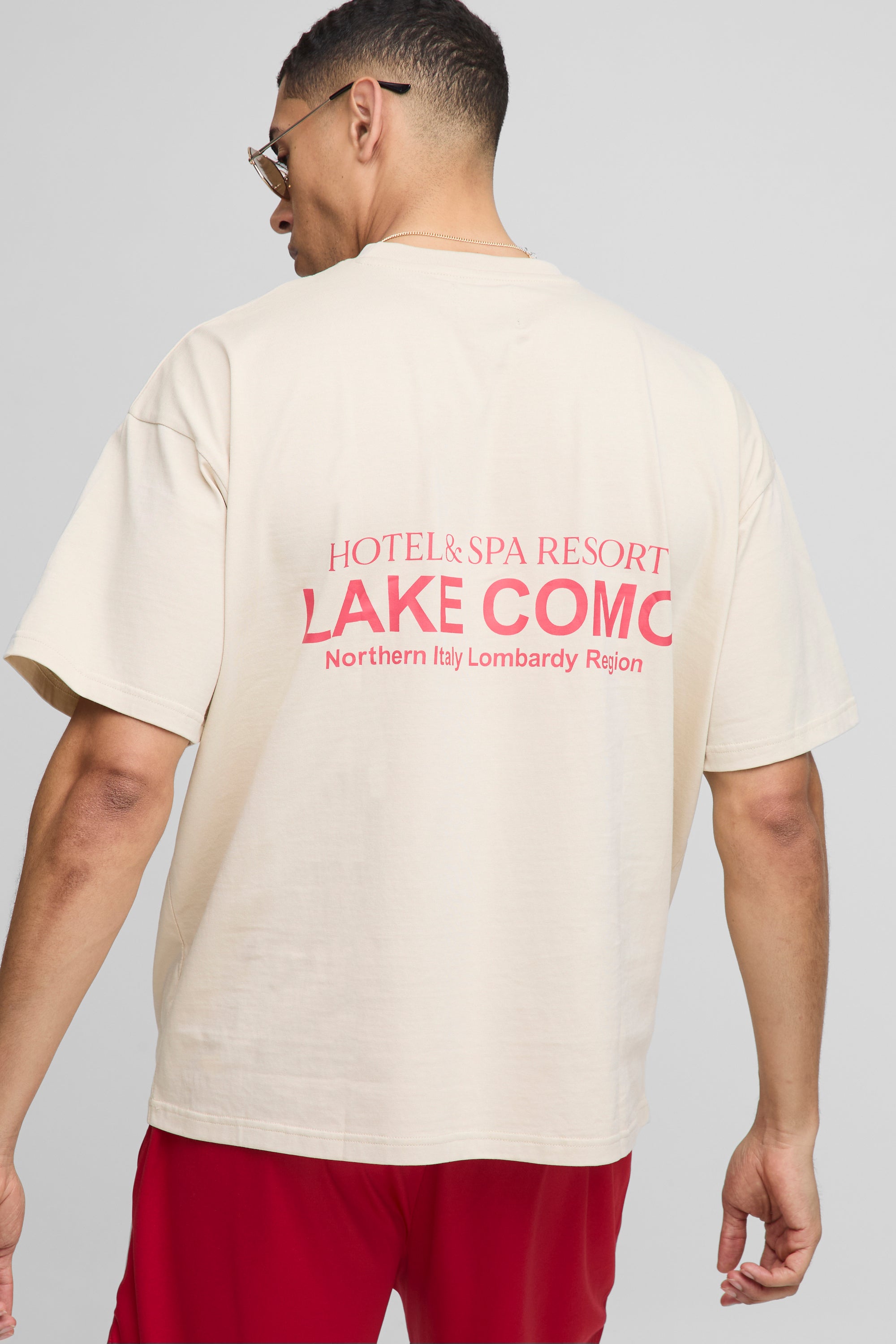 BOOHOOMAN Oversized Lake Como Text Graphic T-Shirt