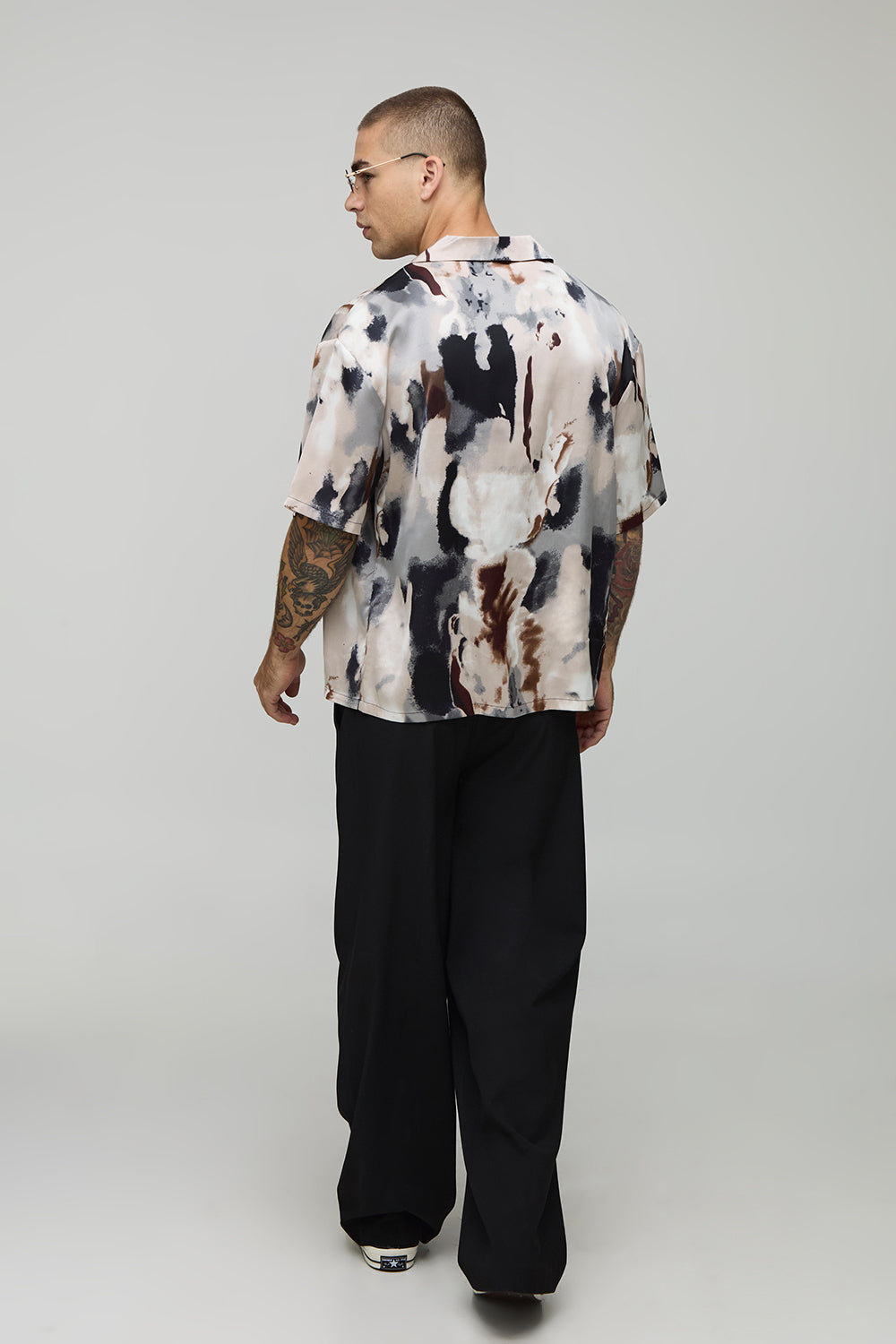 BOOHOOMAN Distorted Print Short Sleeve Oversized Shirt