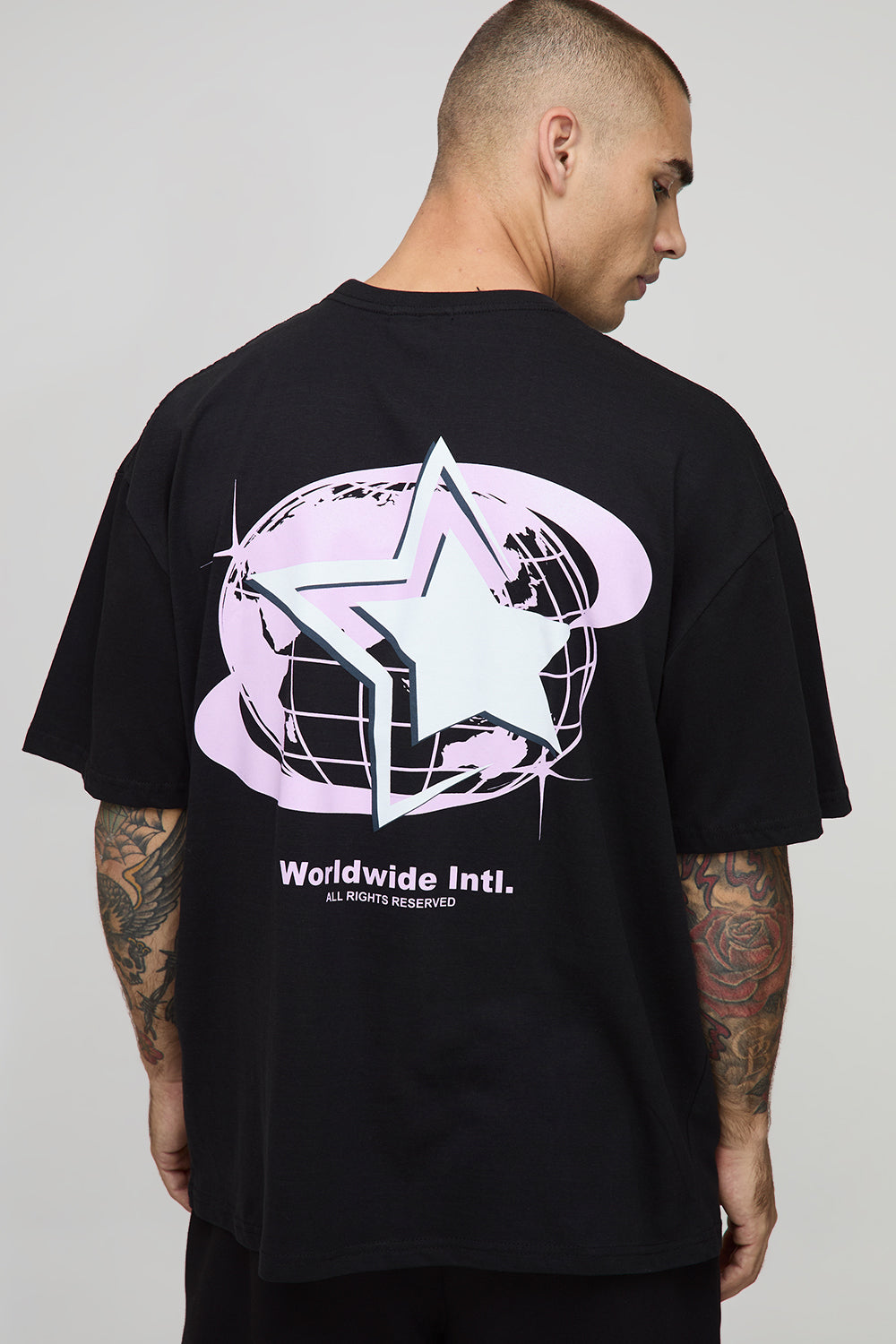 BOOHOOMAN Black Oversized Official Globe Star Print T-Shirt