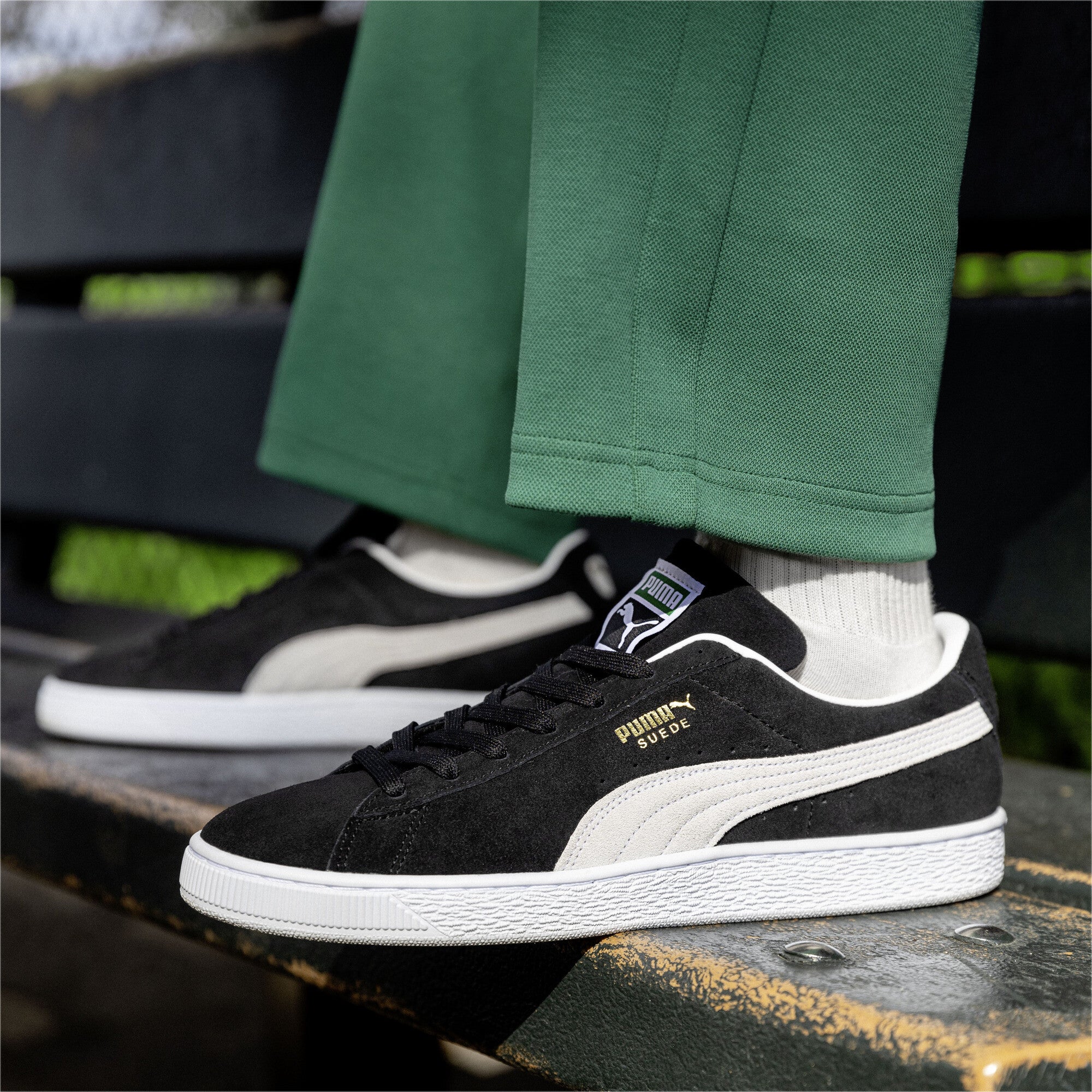 Suede Classic XXI - 6 / Puma Black-Puma White - PUMA Footwear THE MIX