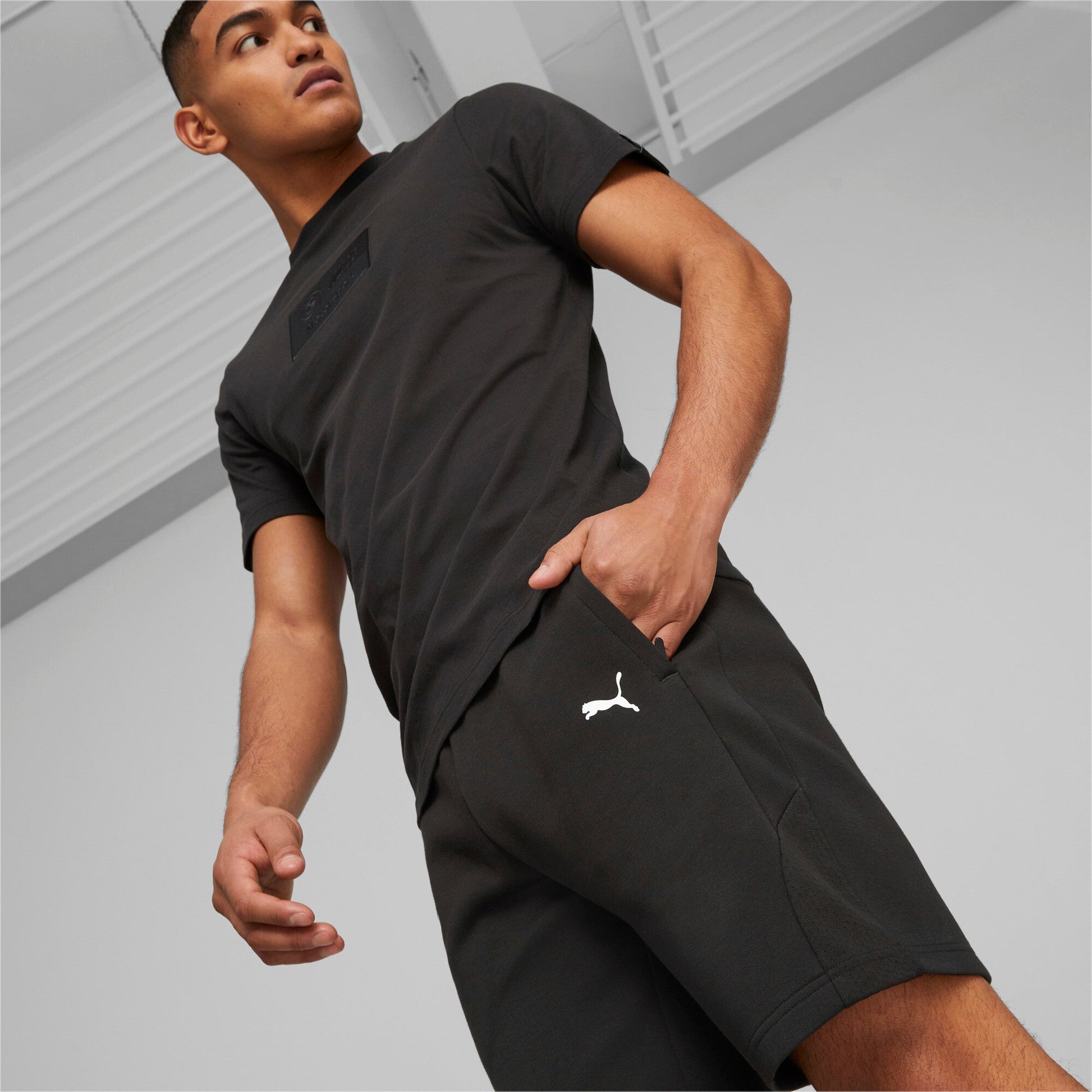 BMW MMS Sweat Shorts 8.6" - M / PUMA Black - PUMA Apparel THE MIX